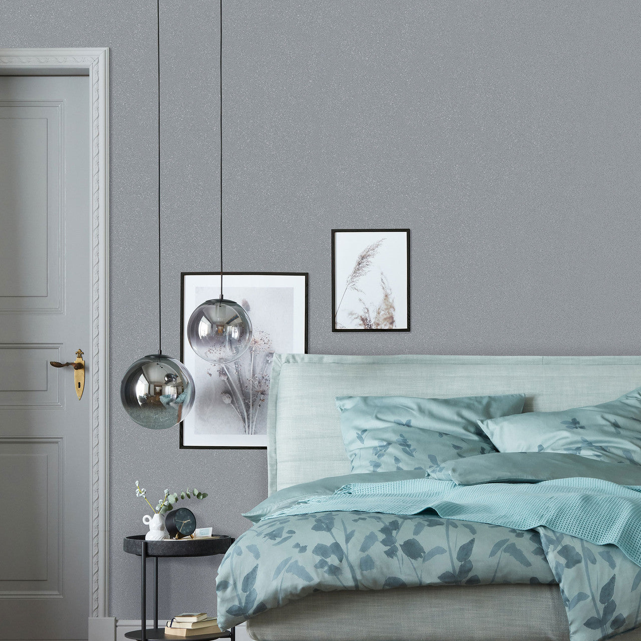 32730 Glitter Plain City Glam Wallpaper by Galerie