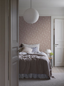 3275 Ängsblomma Pink and White Wallpaper by Boråstapeter