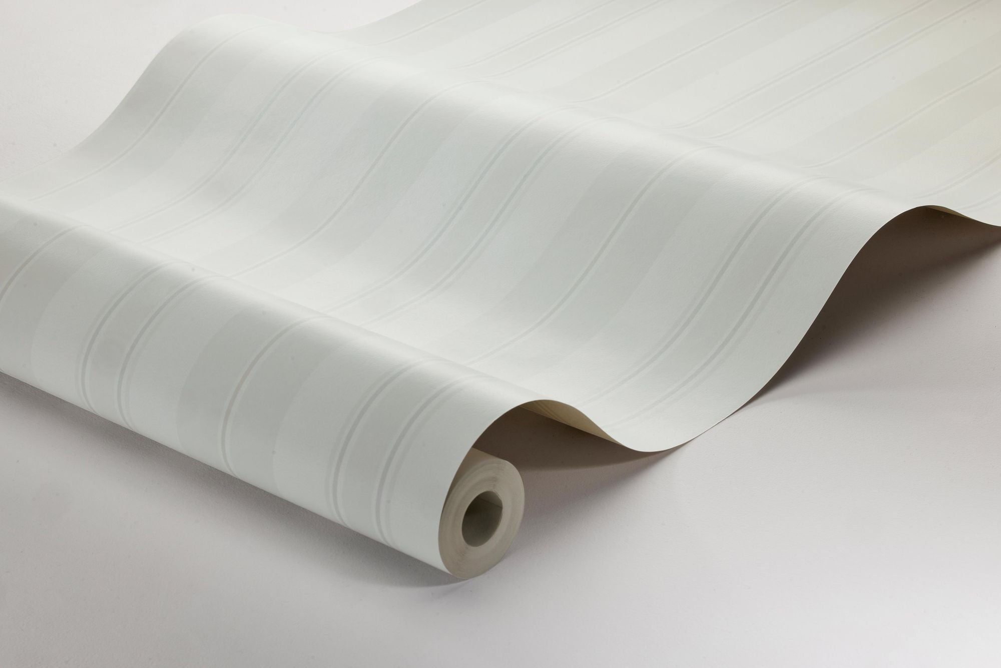 3278 Gustaf White and Beige Wallpaper by Boråstapeter