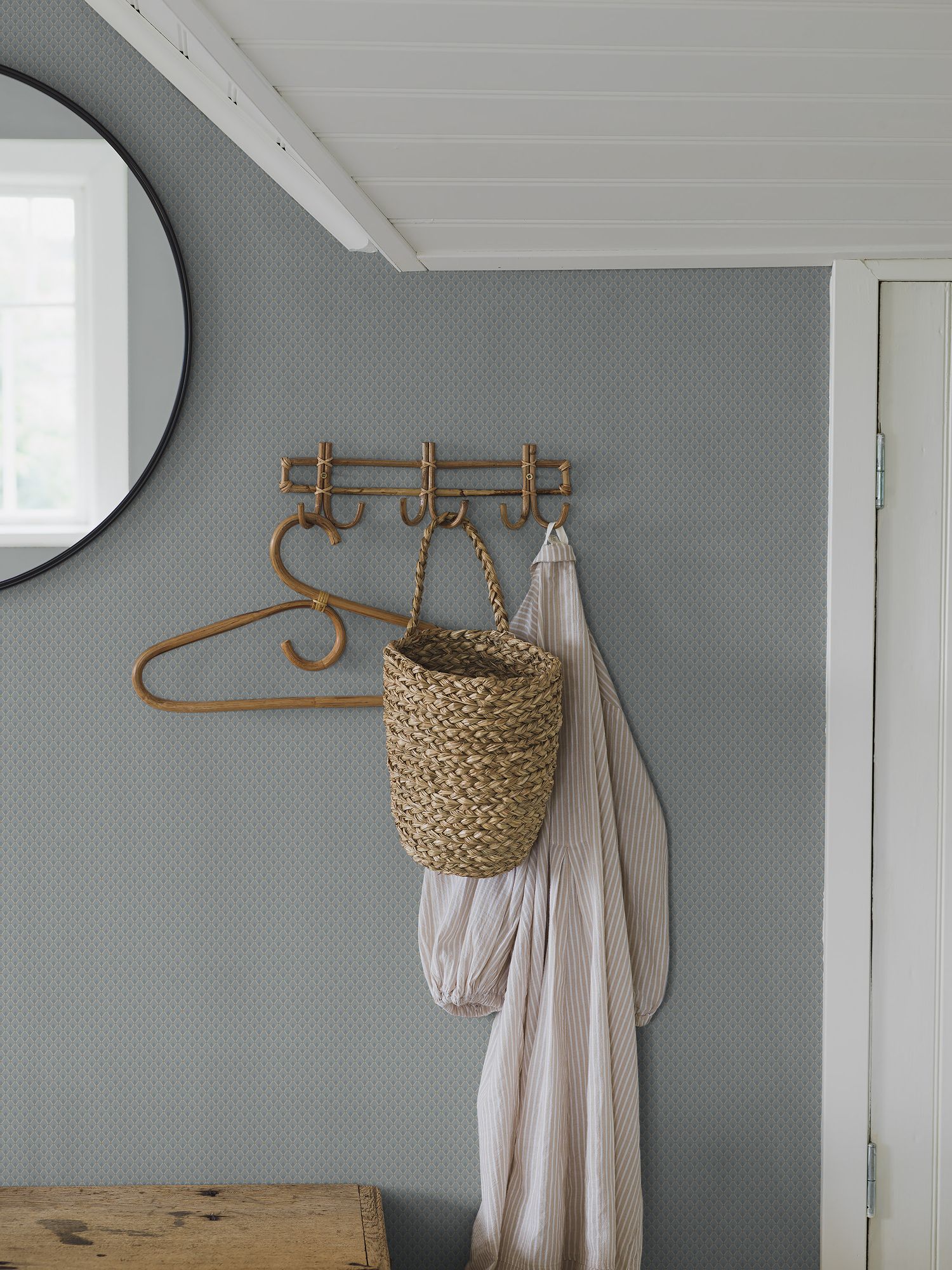 3283 Fredrika Blue and Beige Wallpaper by Boråstapeter