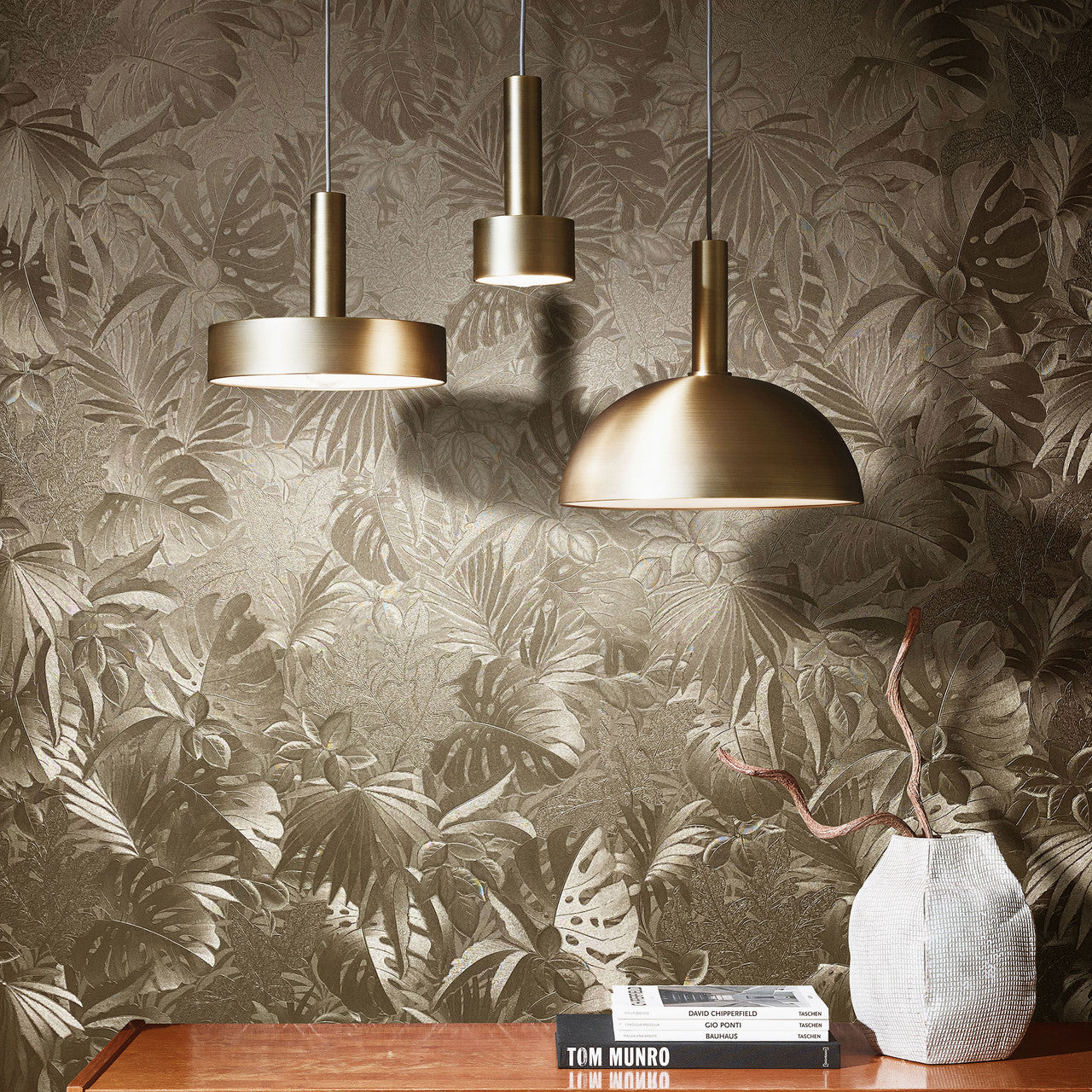 33303 Metallic Jungle Leaves The New Design Book Gold Wallpaper By Galerie