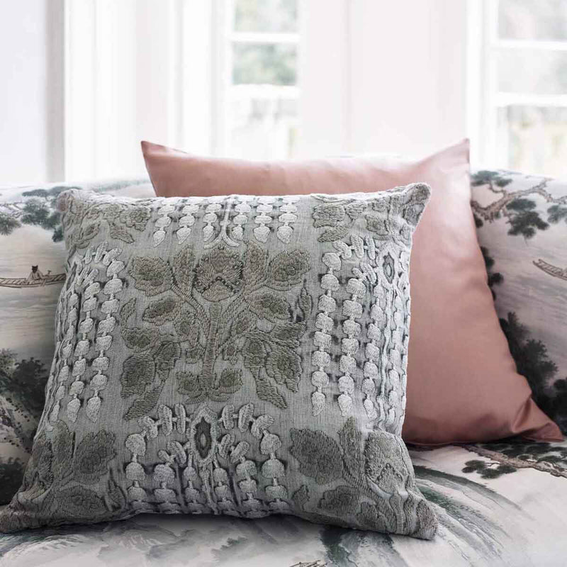 333234 Nirvani Embroidery Kensington Walk Faded Amethyst Fabric by Zoffany