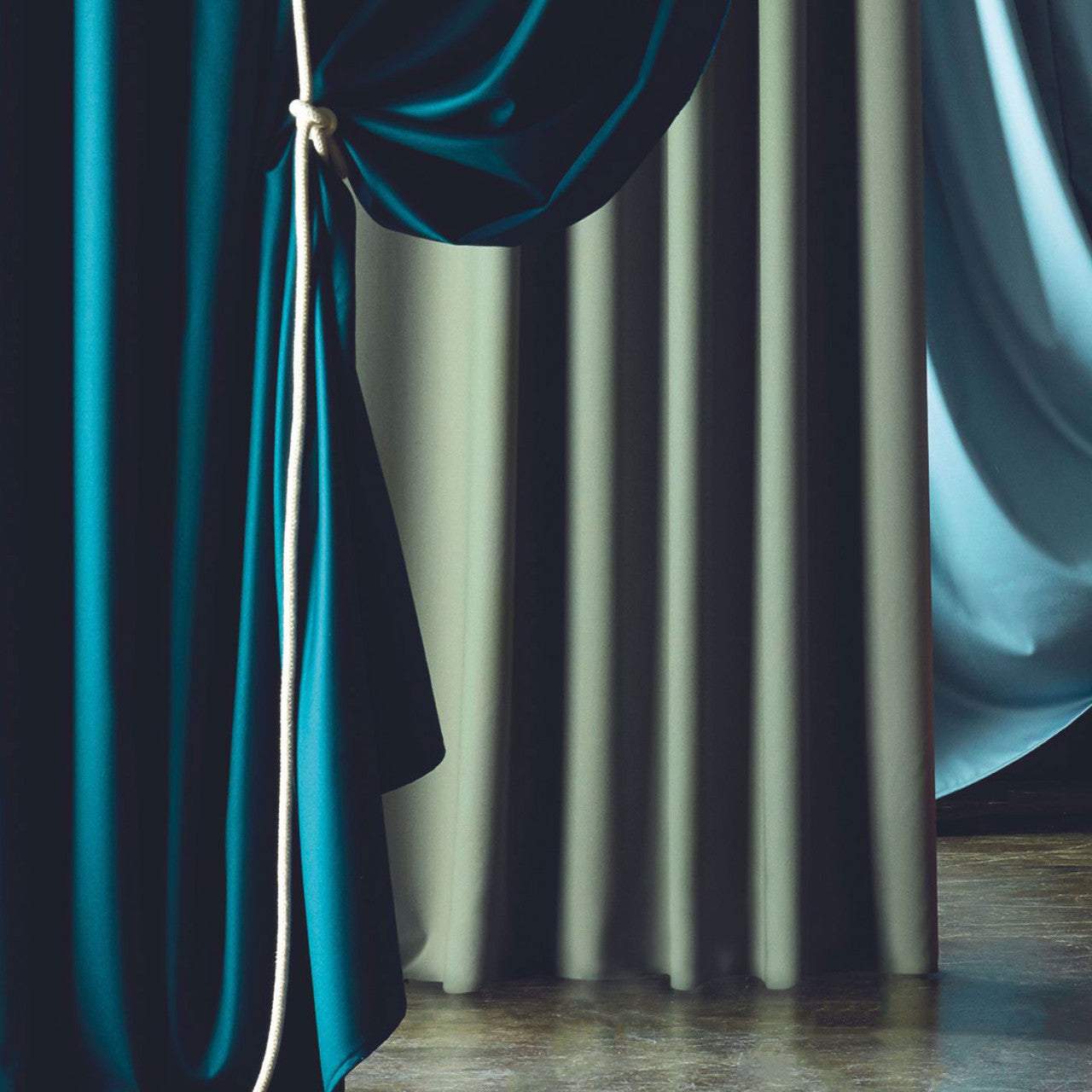 333283 Performance Wool Satin Luxury Plains Green Stone Fabric by Zoffany