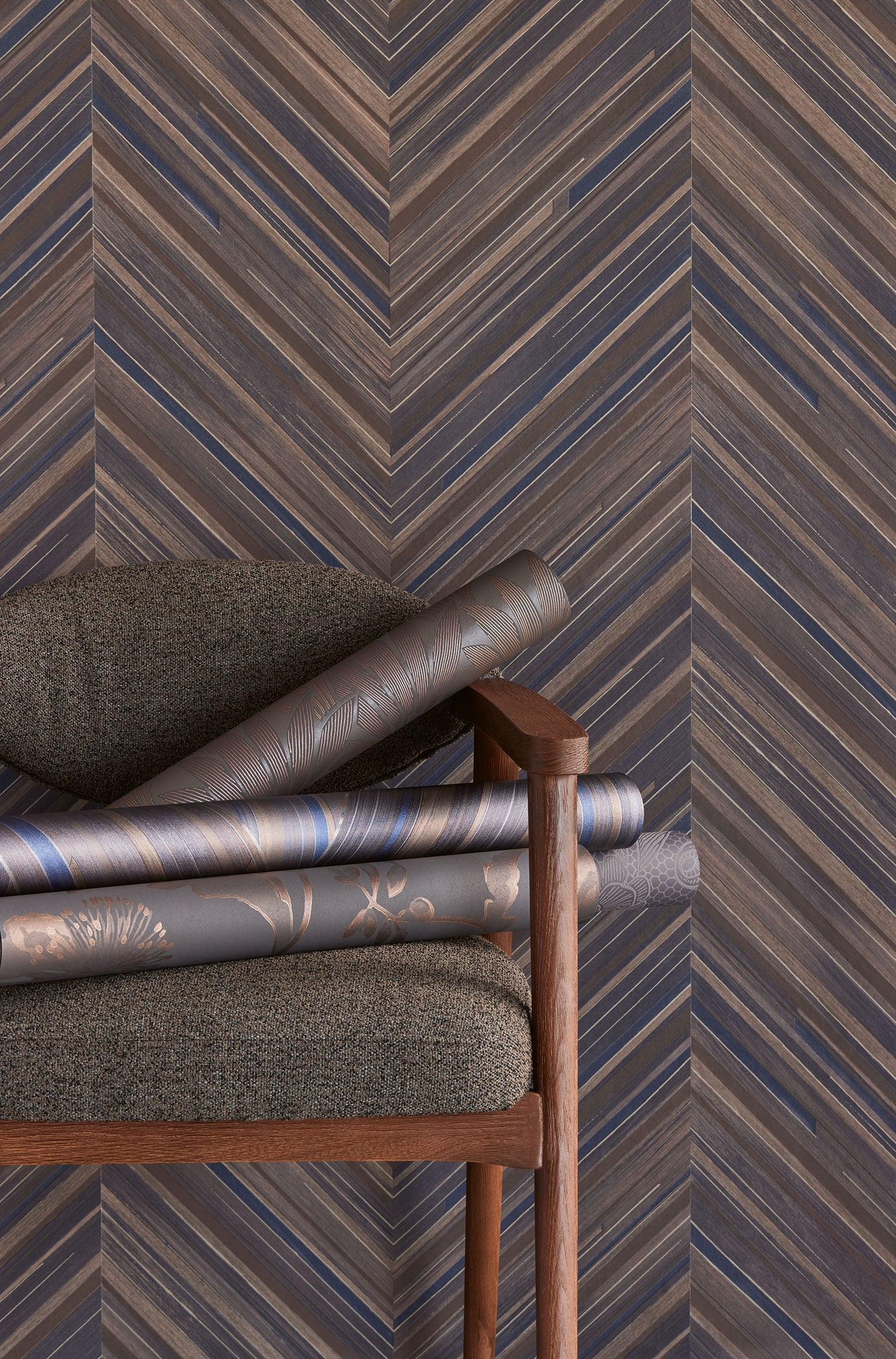 340135 Meandering Floral Brown Gilded Wallpaper by Eijffinger