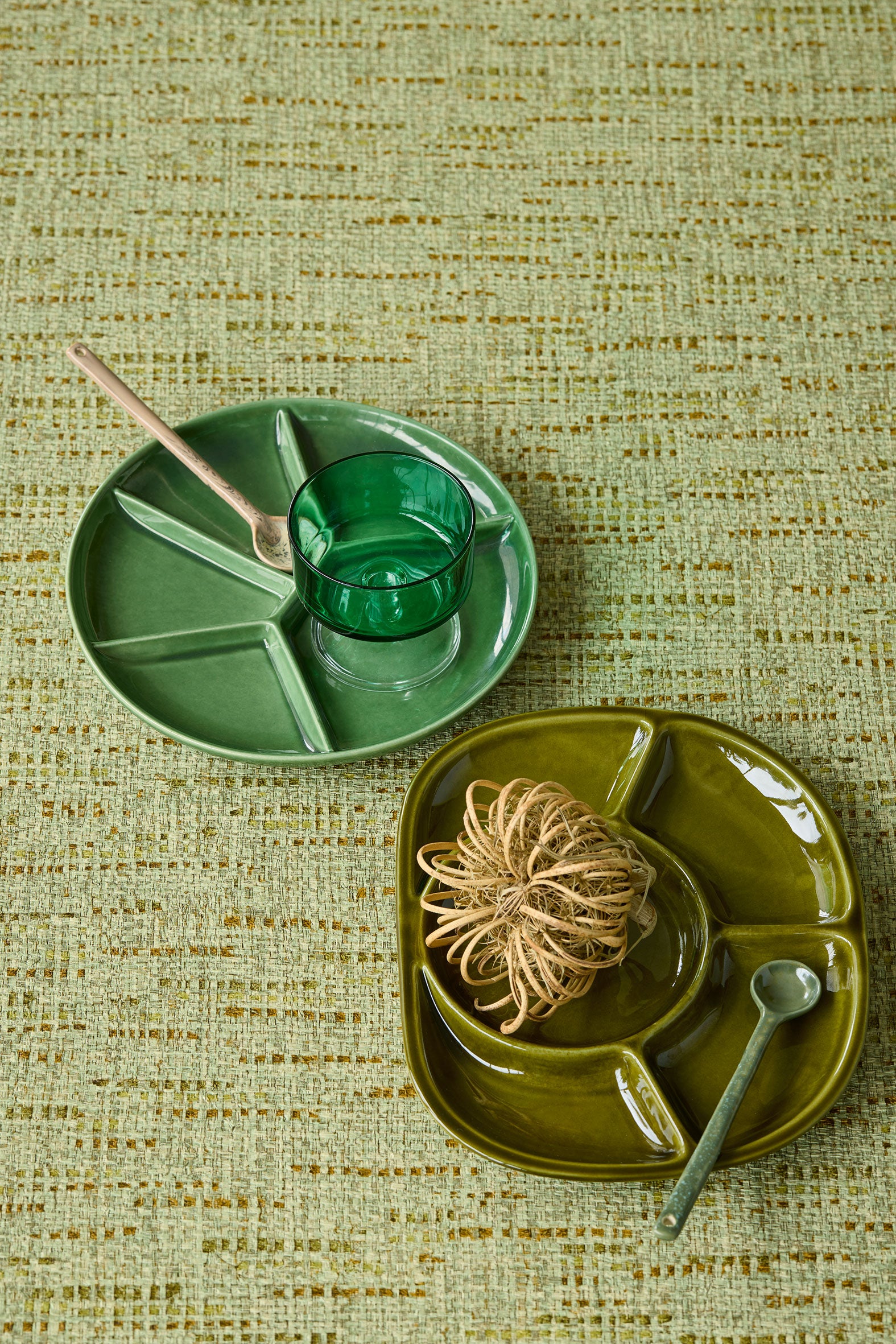 340532 Retro Texture Green Groovy Wallpaper by Eijffinger