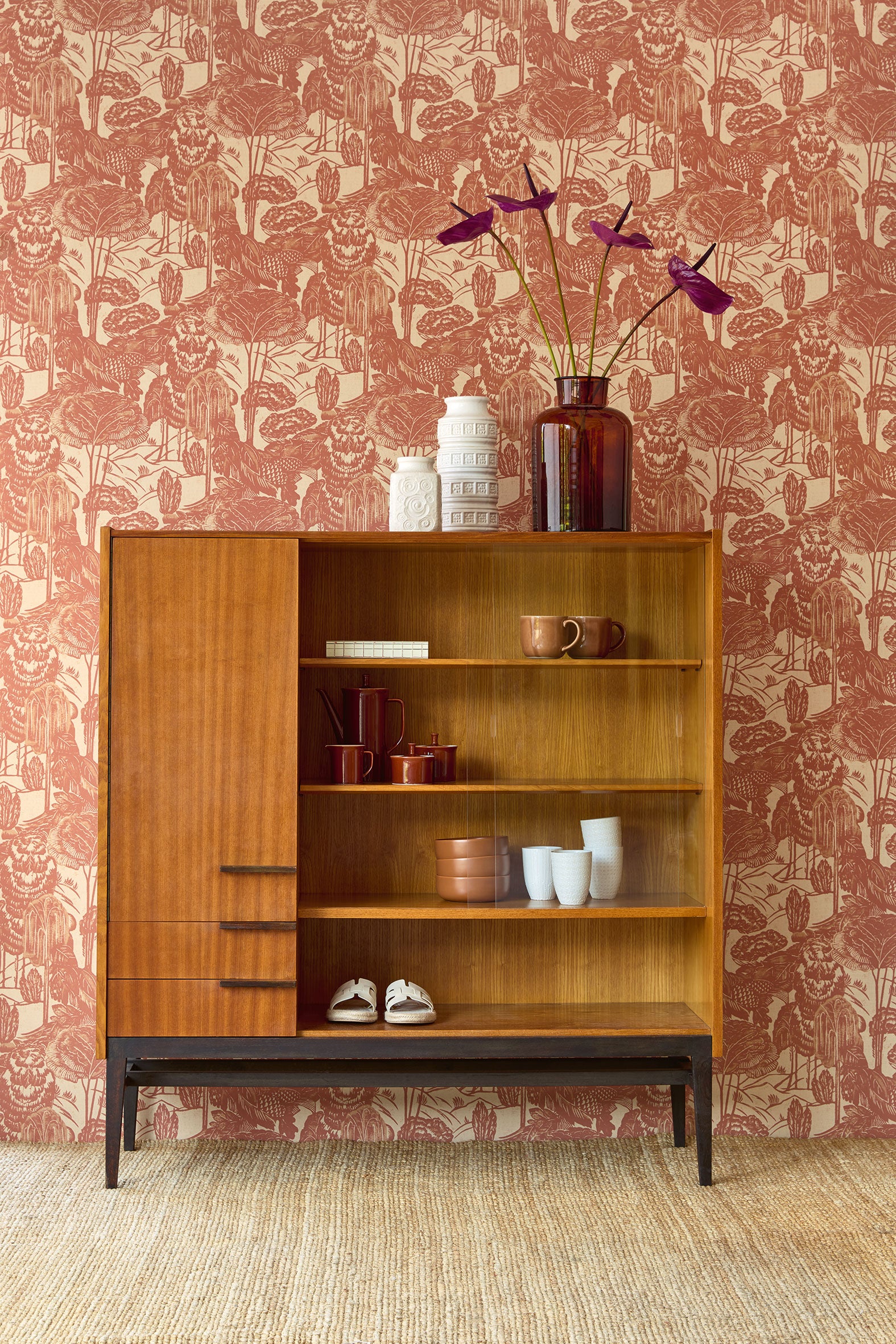 340543 Nostalgic Evergreen Terracotta Groovy Wallpaper by Eijffinger