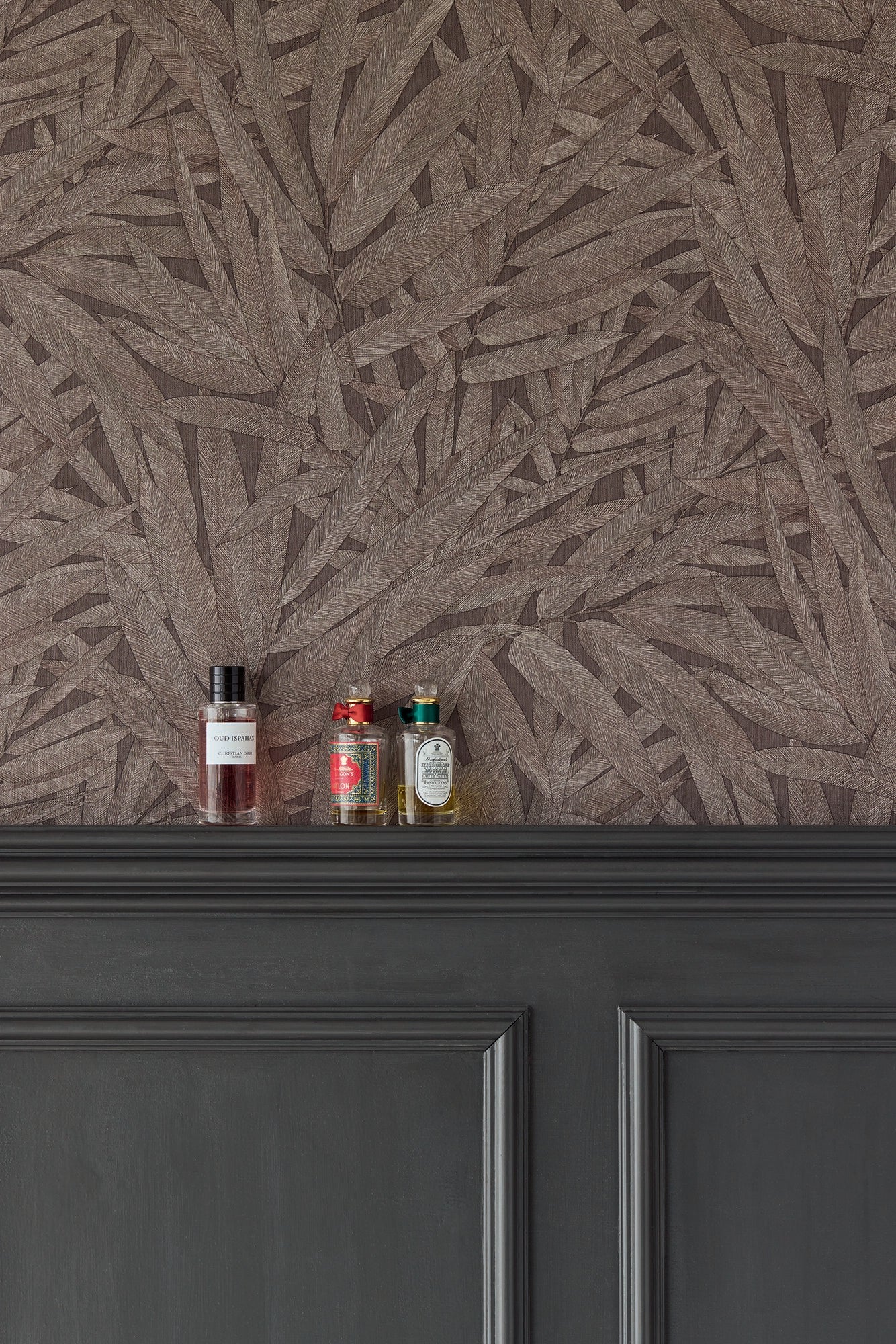 350544 Structured Leaves Brown Wallpaper by Eijffinger