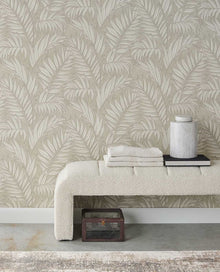 350555 Stringed Leaves Green Wallpaper by Eijffinger