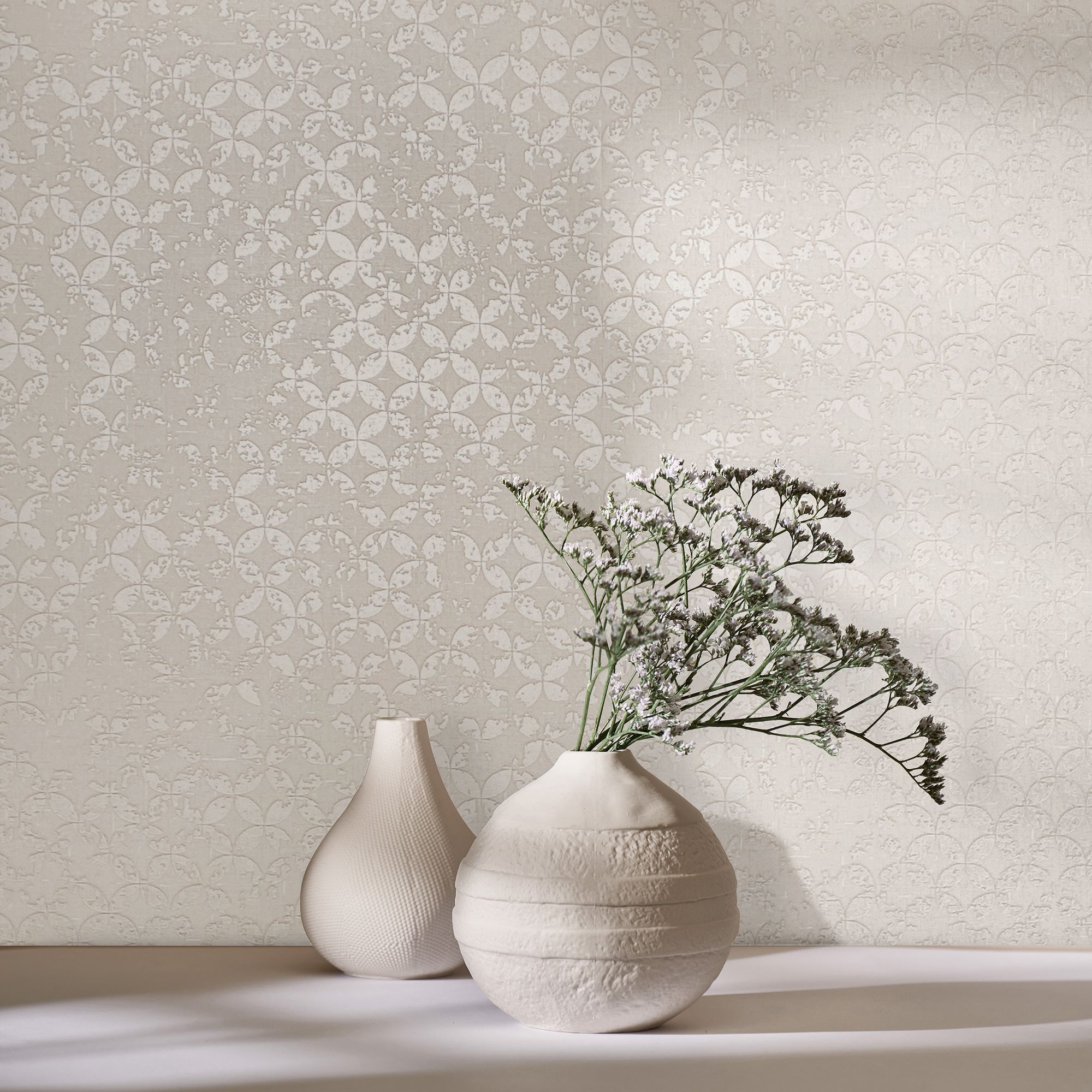 35122 Graphics Beige and Silver Grey City Romance Wallpaper by Galerie