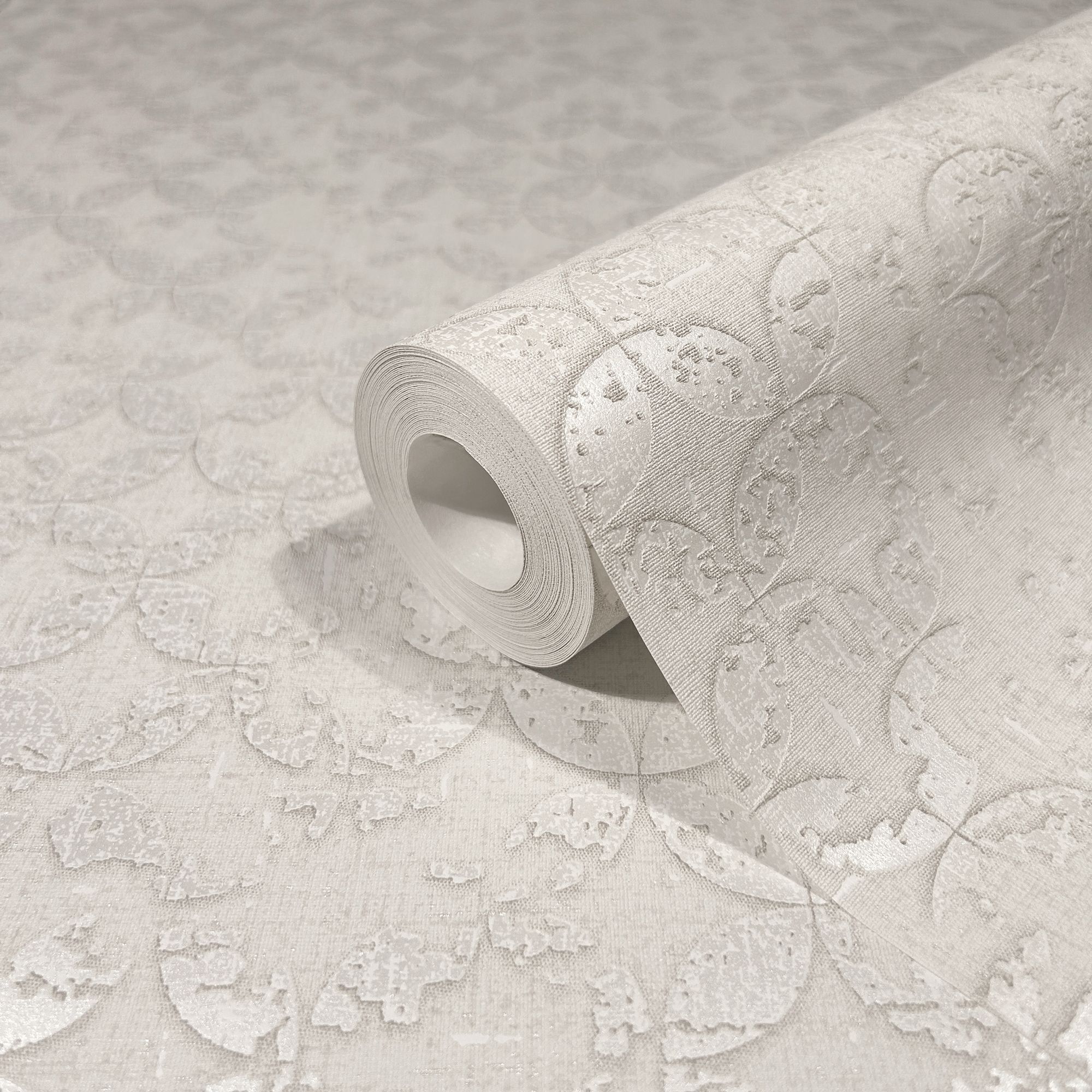 35122 Graphics Beige and Silver Grey City Romance Wallpaper by Galerie