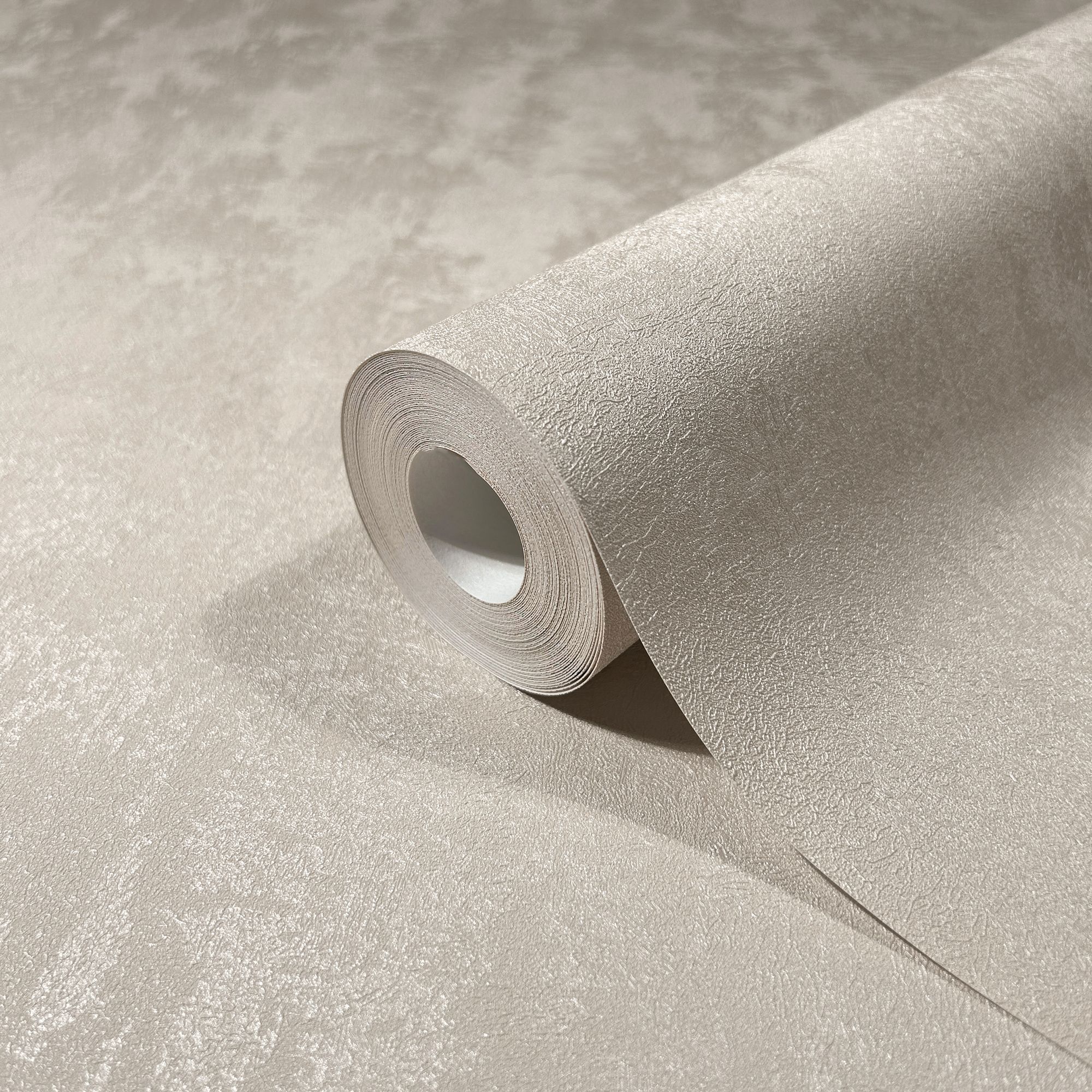 35128 Uni Beige City Romance Wallpaper by Galerie