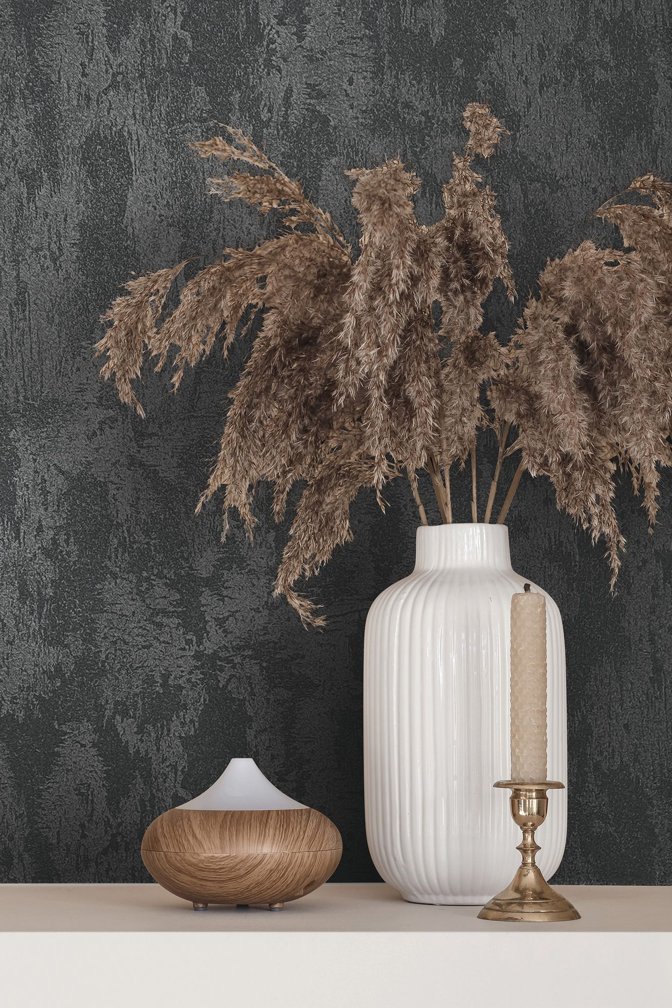 35130 Uni Black City Romance Wallpaper by Galerie