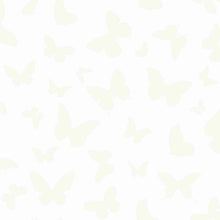 352-347690 Butterflies Precious Wallpaper by Today Interiors