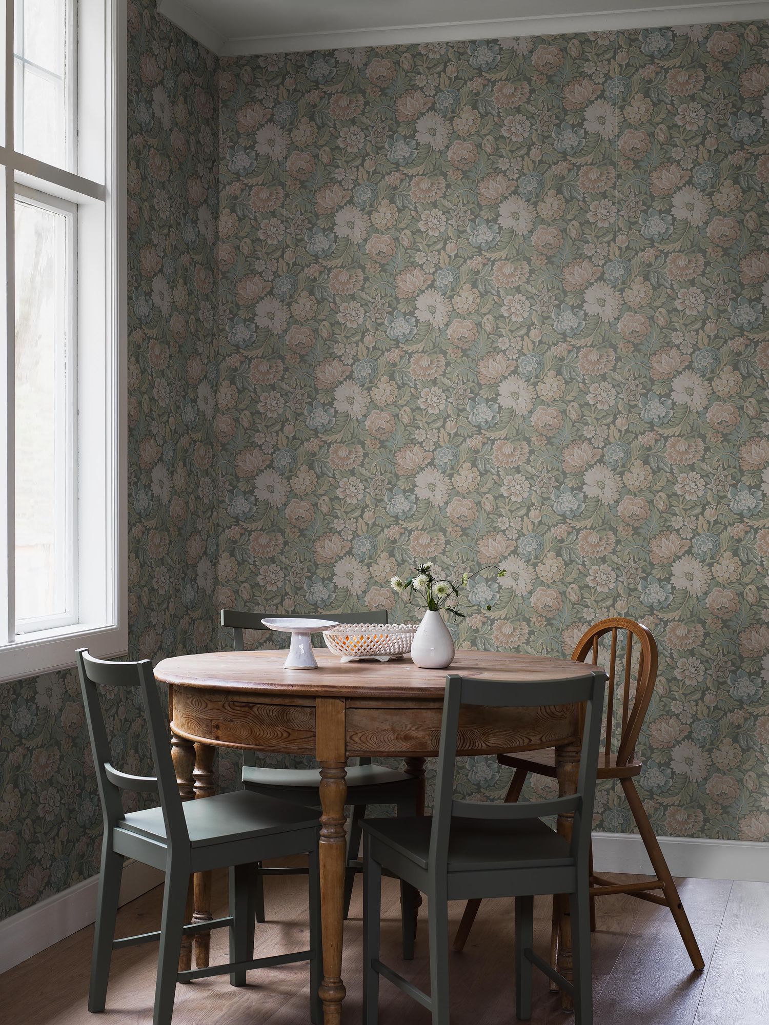 3562 Nightingale Garden Light Multi Cottage Garden Wallpaper by Boråstapeter