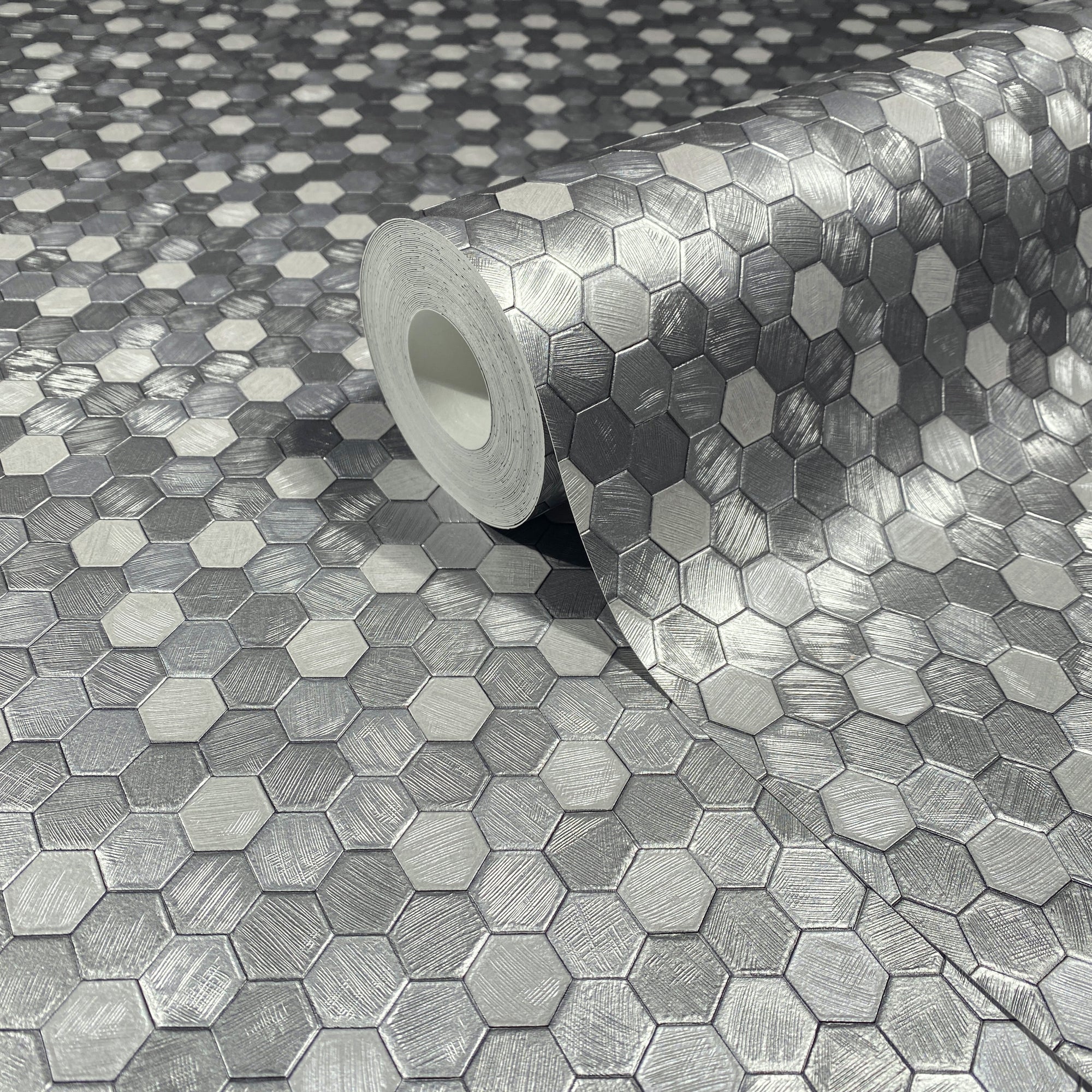 35814 Tile optics Silver Grey Wallpaper by Galerie