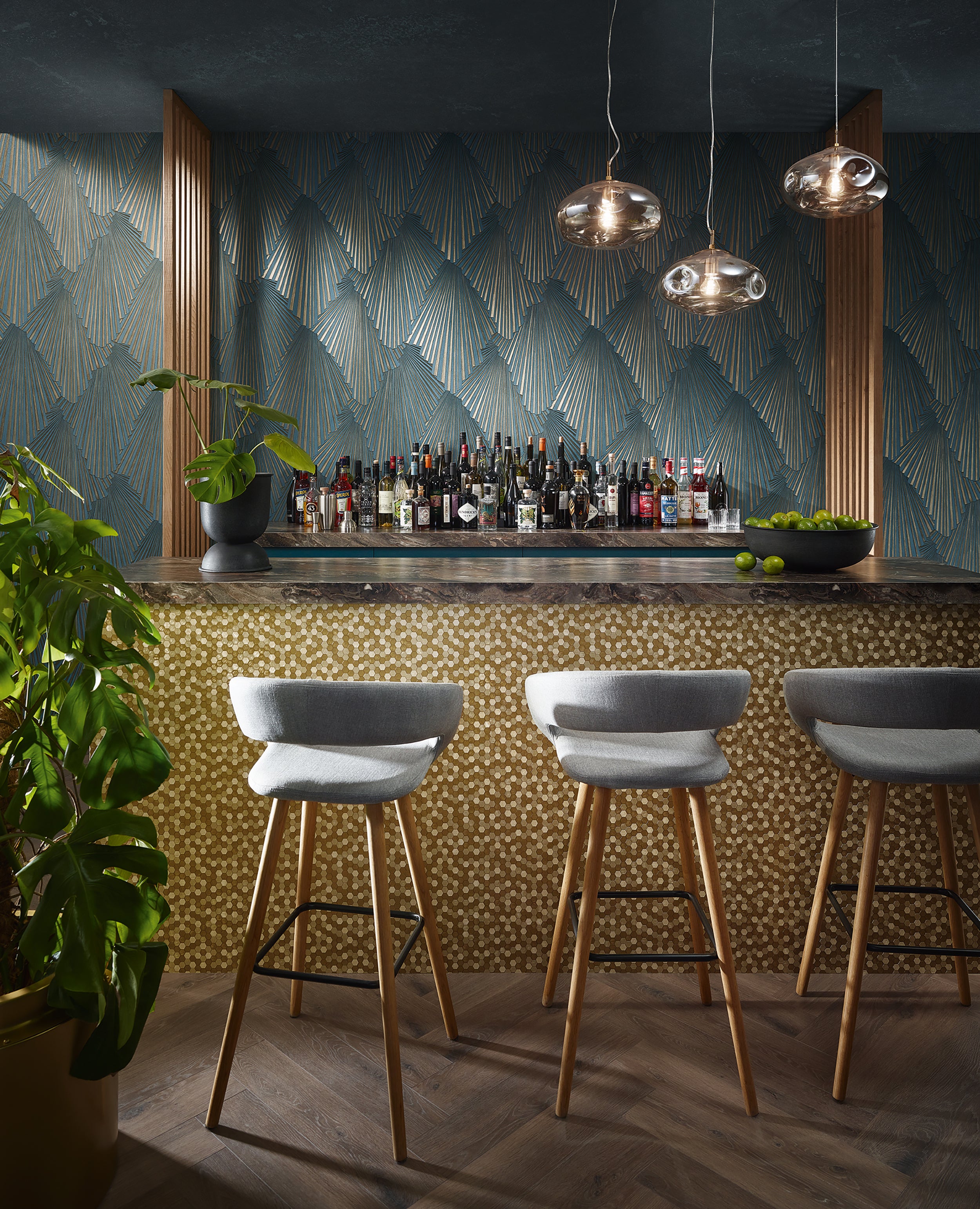 35815 Tile optics Gold Wallpaper by Galerie