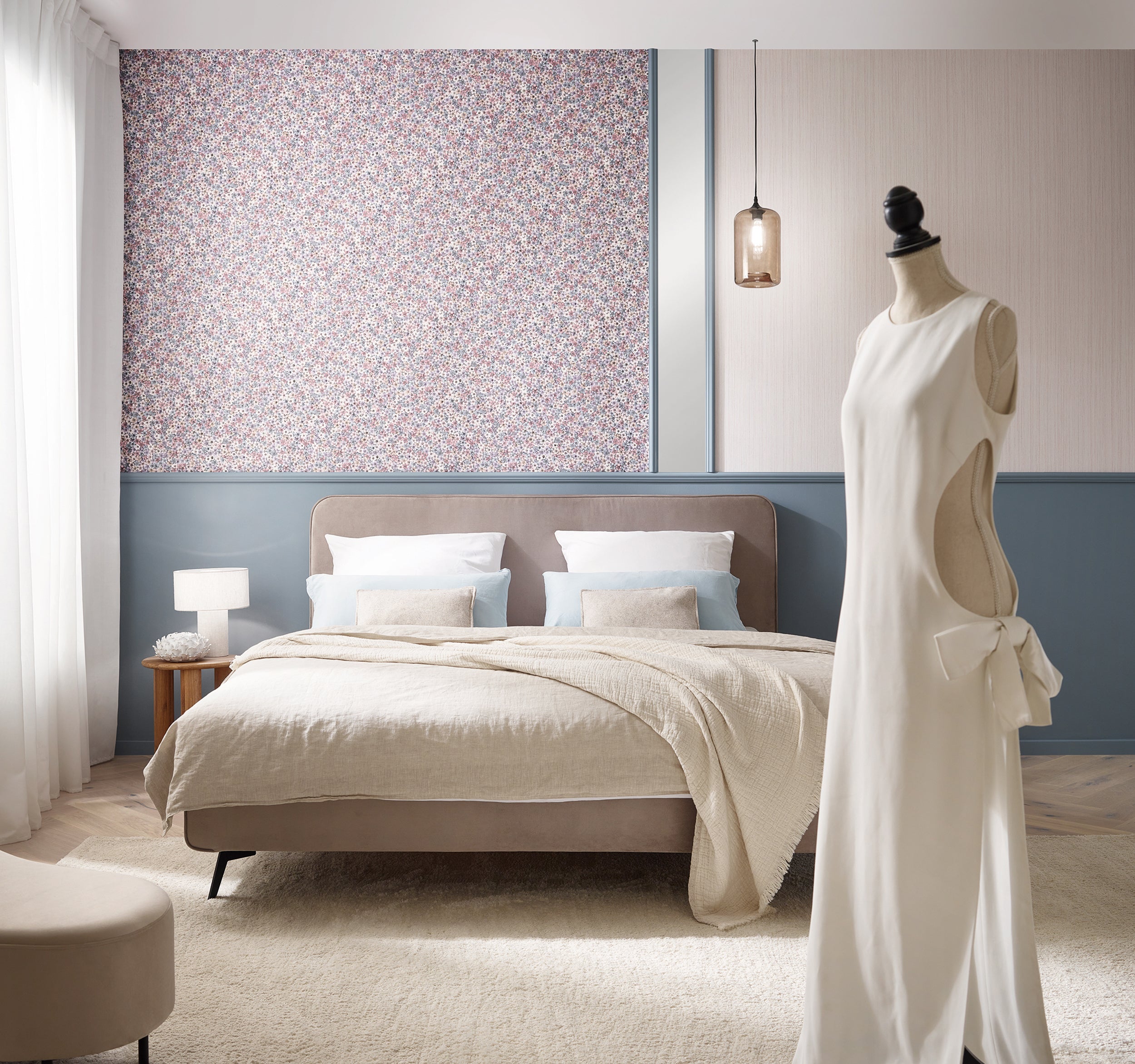 35833 Stripes Pink Wallpaper by Galerie