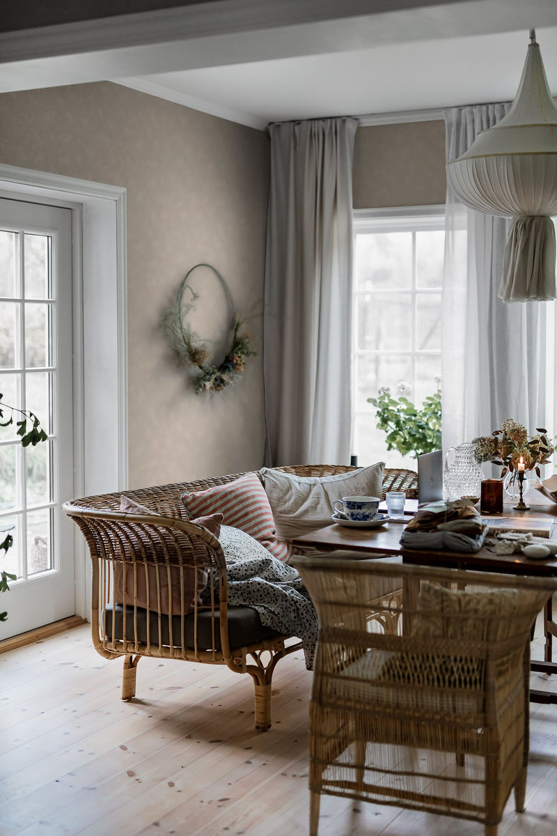 3586 Painter´s Wall Dark Beige Cottage Garden Wallpaper by Boråstapeter