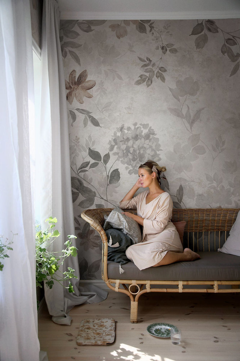 3594 Florence Mural Dark White and Grey Cottage Garden Wallpaper by Boråstapeter