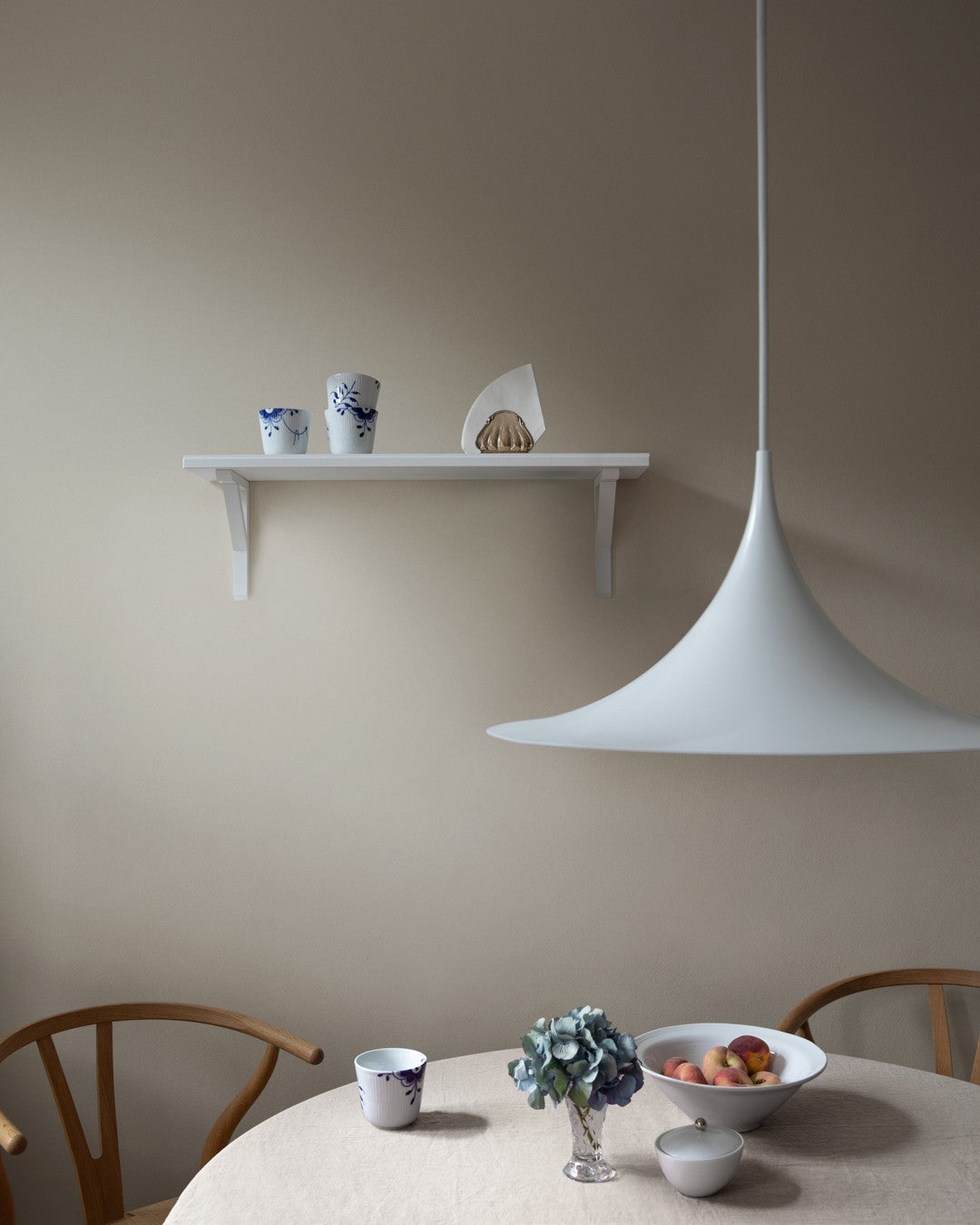 35T-77021 Almond 35 Tintas Wallpaper by Tres Tintas