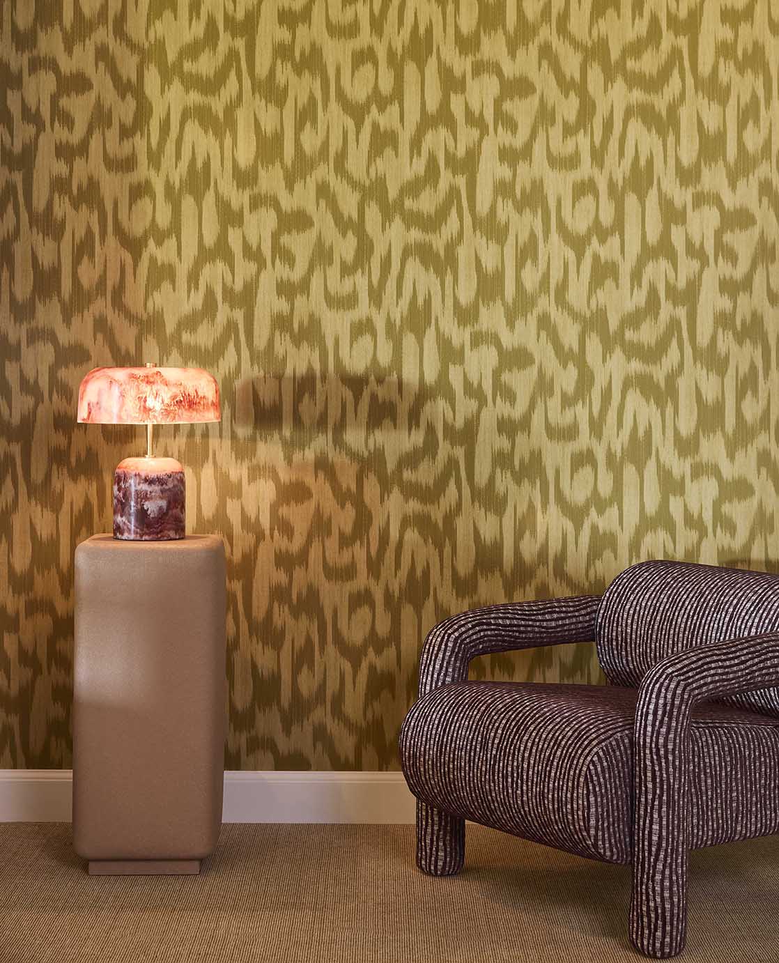 Roots 363323 Wallpaper by Eijffinger detail