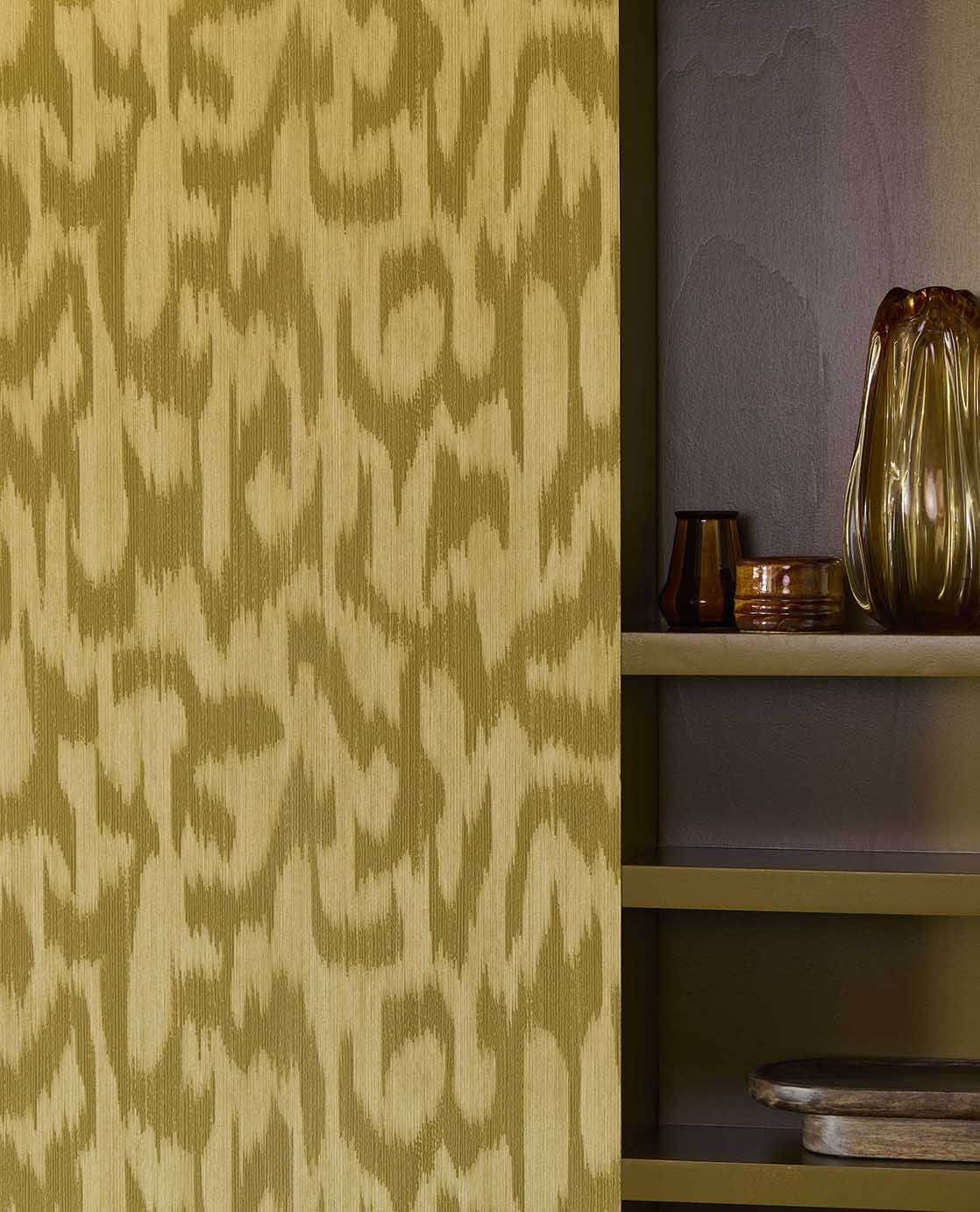 Roots 363323 Wallpaper by Eijffinger detail