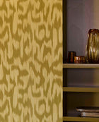 Roots 363323 Wallpaper by Eijffinger detail