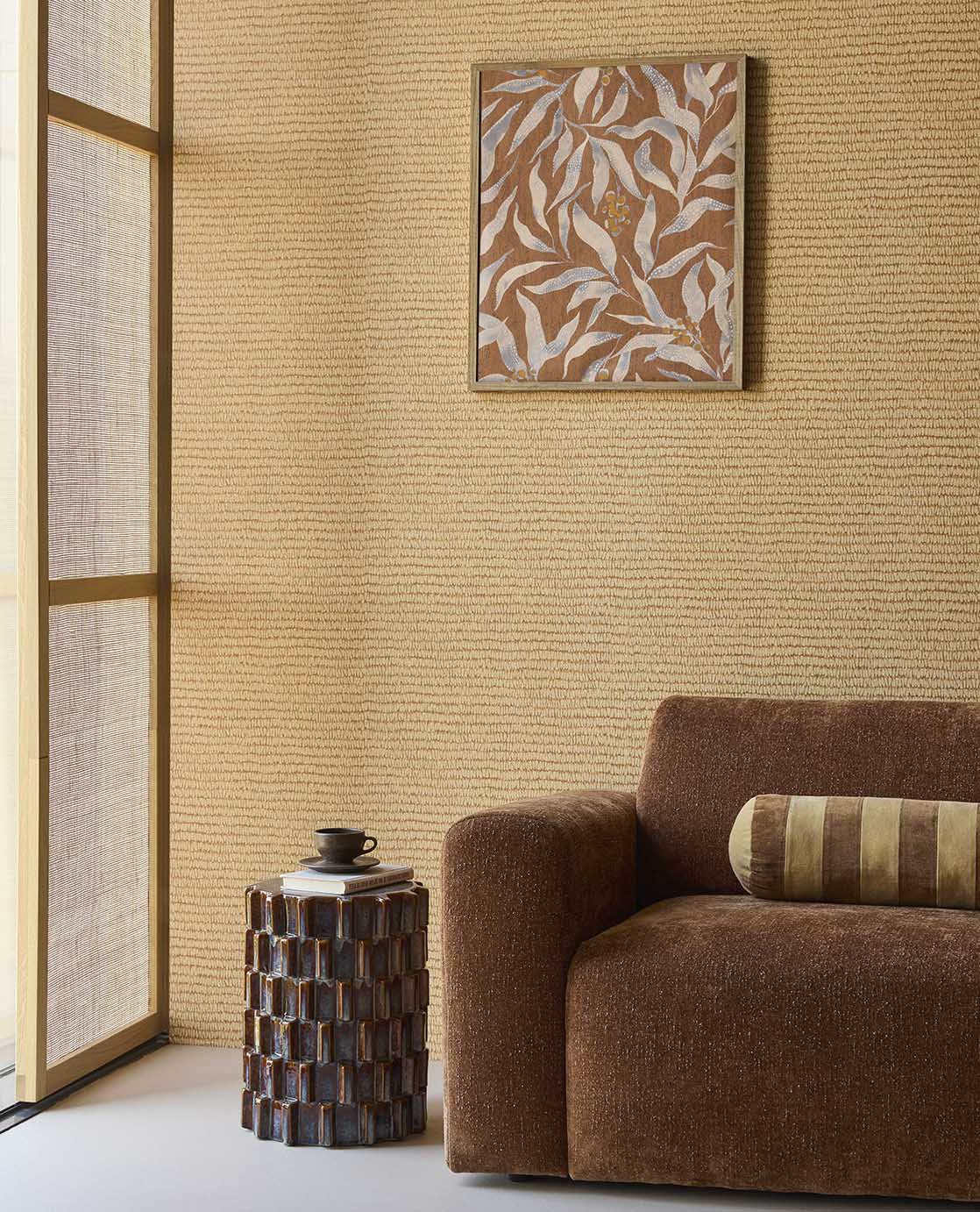 Roots 363341 Wallpaper by Eijffinger detail