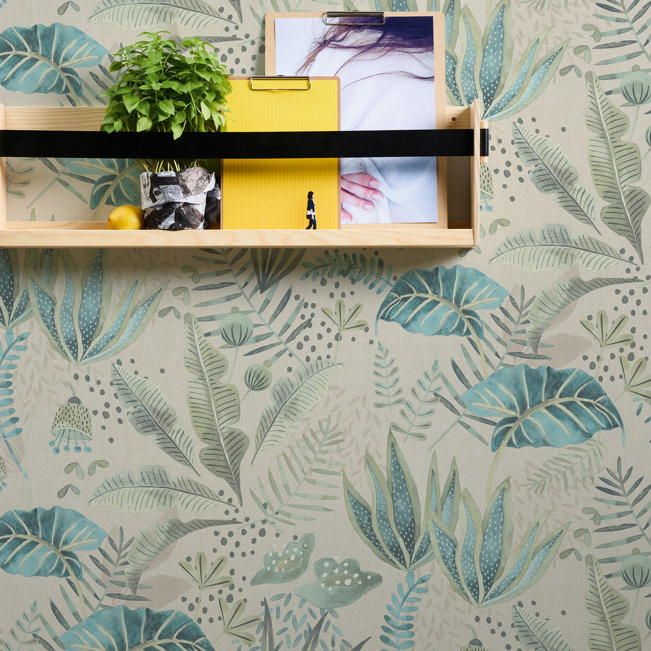 39348-4 Famous Garden Wallpaper by A S Creation