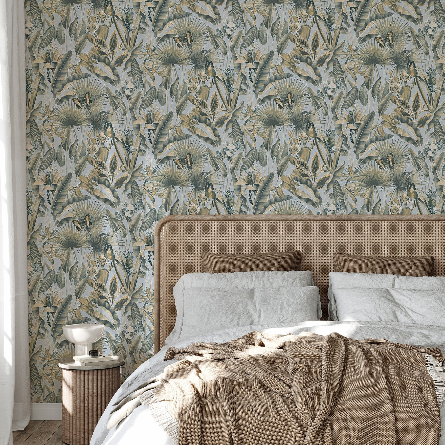 400013 Zanzibar Chalky Blue Vasari Wallpaper by Rasch