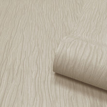 GB 41317 Tiffany Fiore Texture Wallpaper by Belgravia