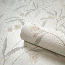 41330 Tiffany Floral White / Cream Wallpaper by Belgravia