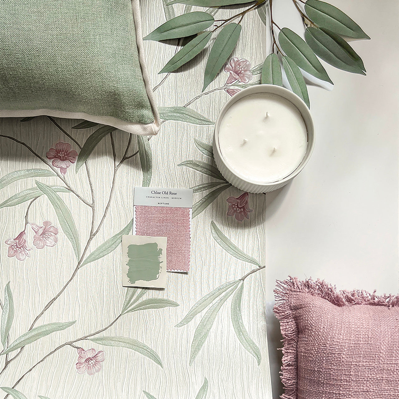 41331 Tiffany Floral Sage/White/Heather Wallpaper by Belgravia
