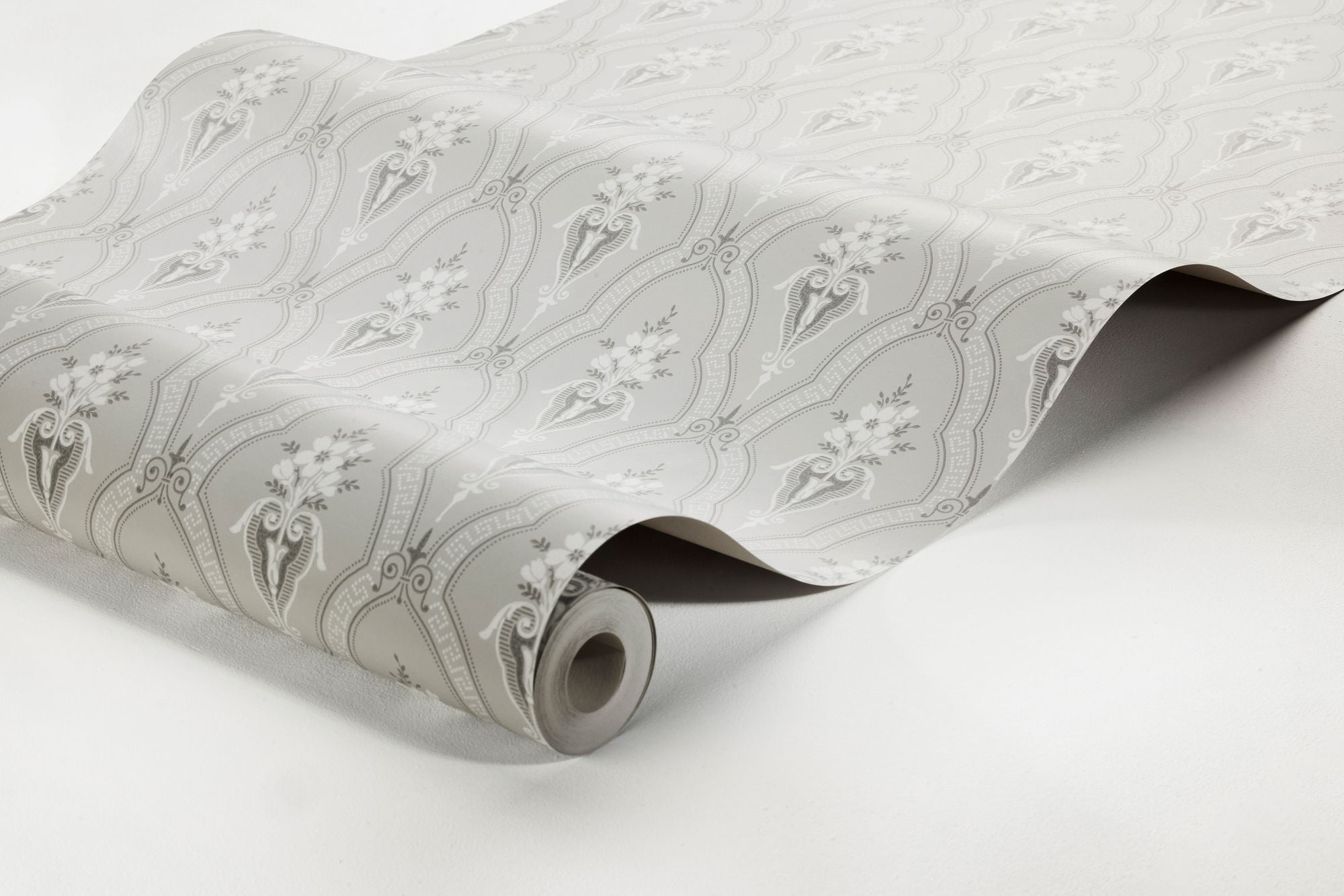 4166 Klädesholmen Light Grey and White Alla Tiders Hus Wallpaper by Boråstapeter