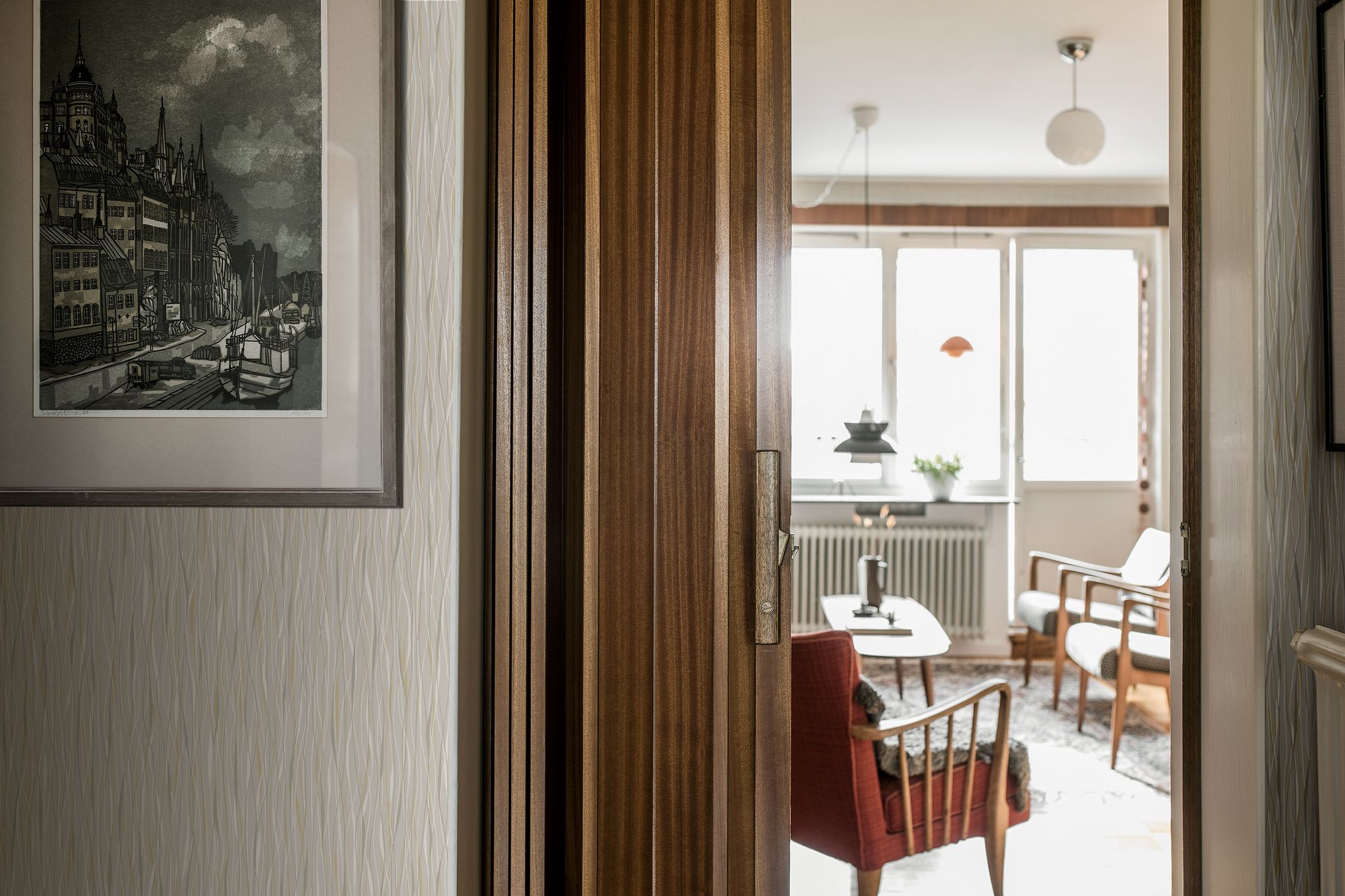 4177 Ängby Light Multi and Beige Alla Tiders Hus Wallpaper by Boråstapeter