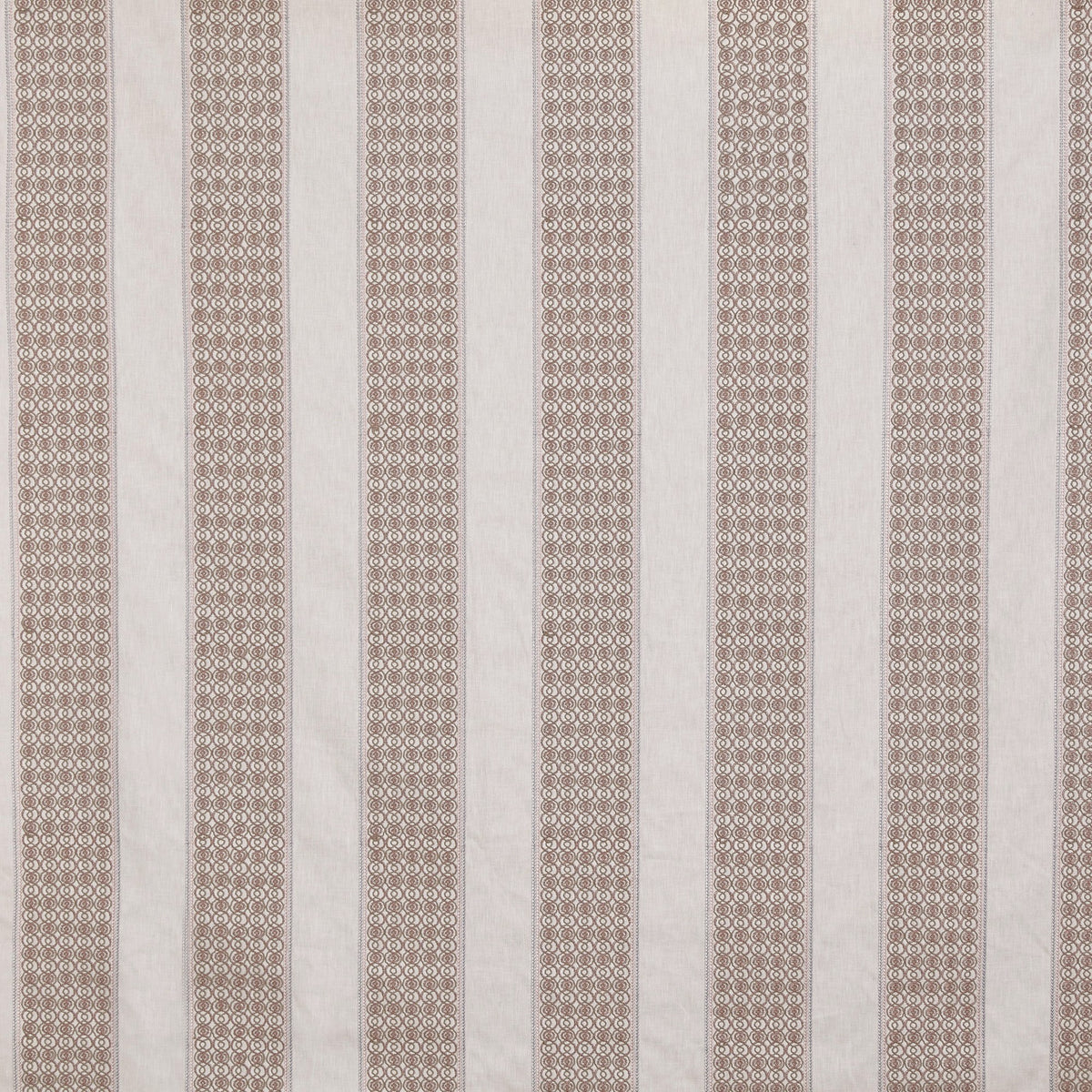 4179/213 Correlli Petal Symphony Fabric by Prestigious Textiles