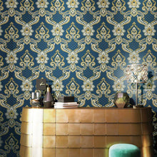 42507 Luxury Italian Damask Opulence Wallpaper by Galerie
