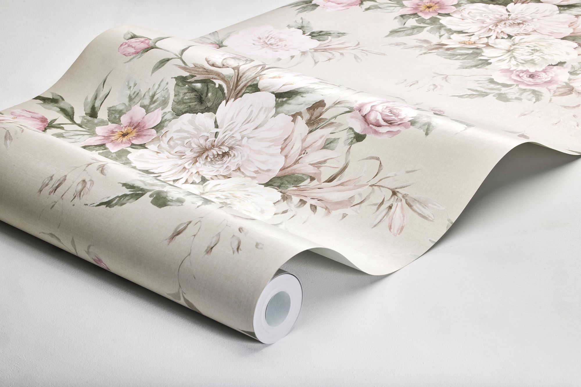 4252 Floral Charm Light Multi and Beige Dreamy Escape Wallpaper by Boråstapeter