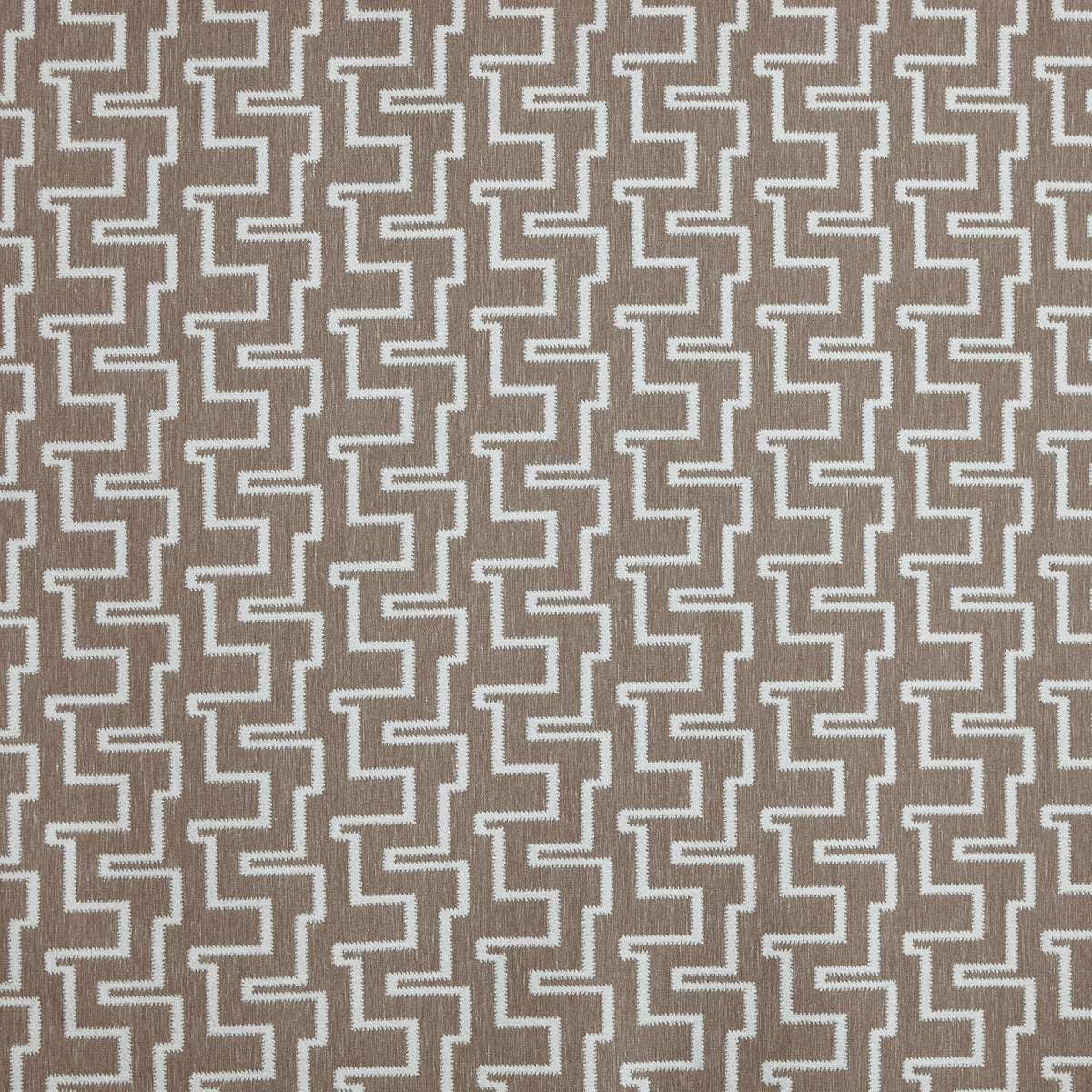 4254/116 Grayson Earth Brodie Fabric by Prestigious Textiles