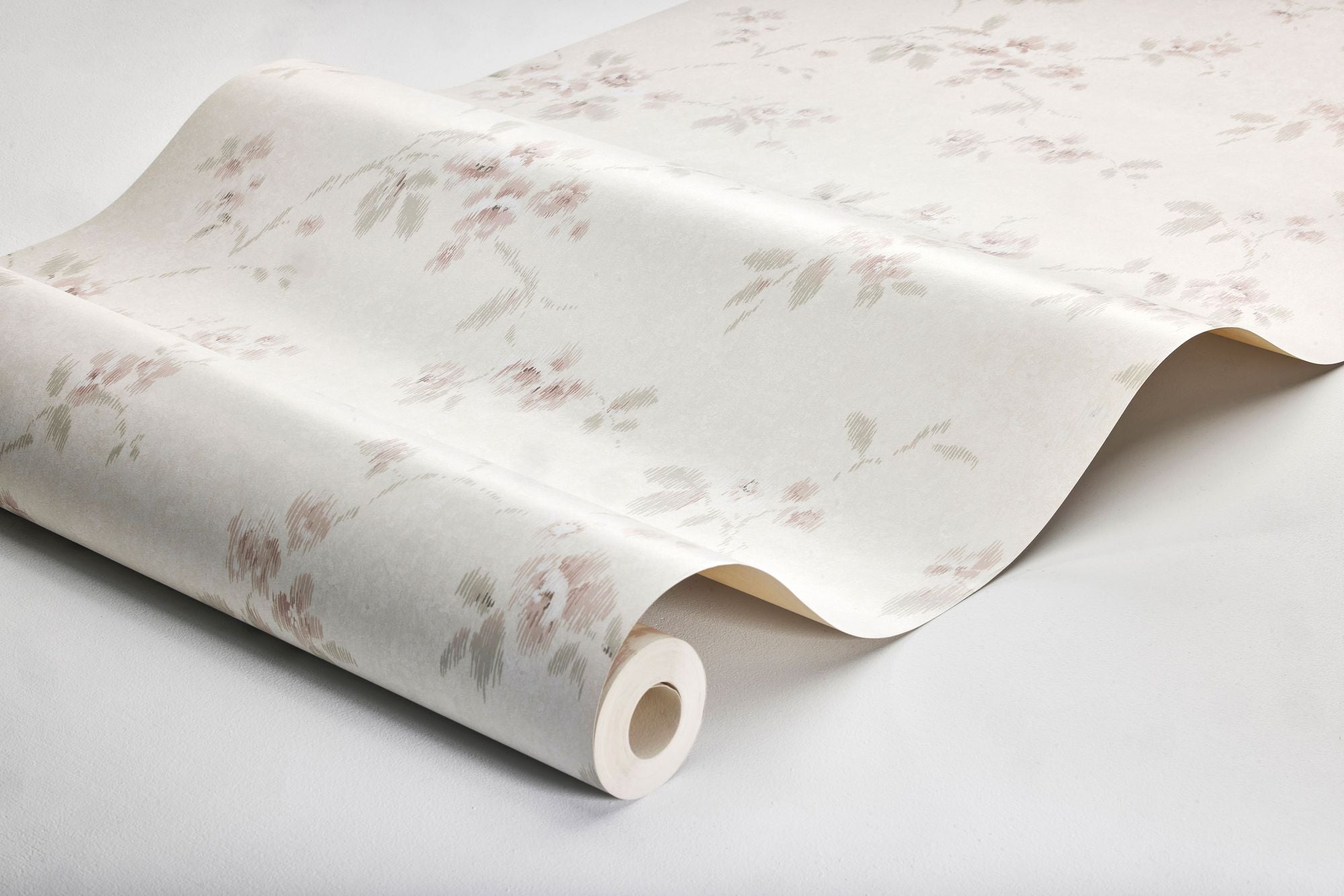 4257 Vintage Rose Light White and Multi Dreamy Escape Wallpaper by Boråstapeter
