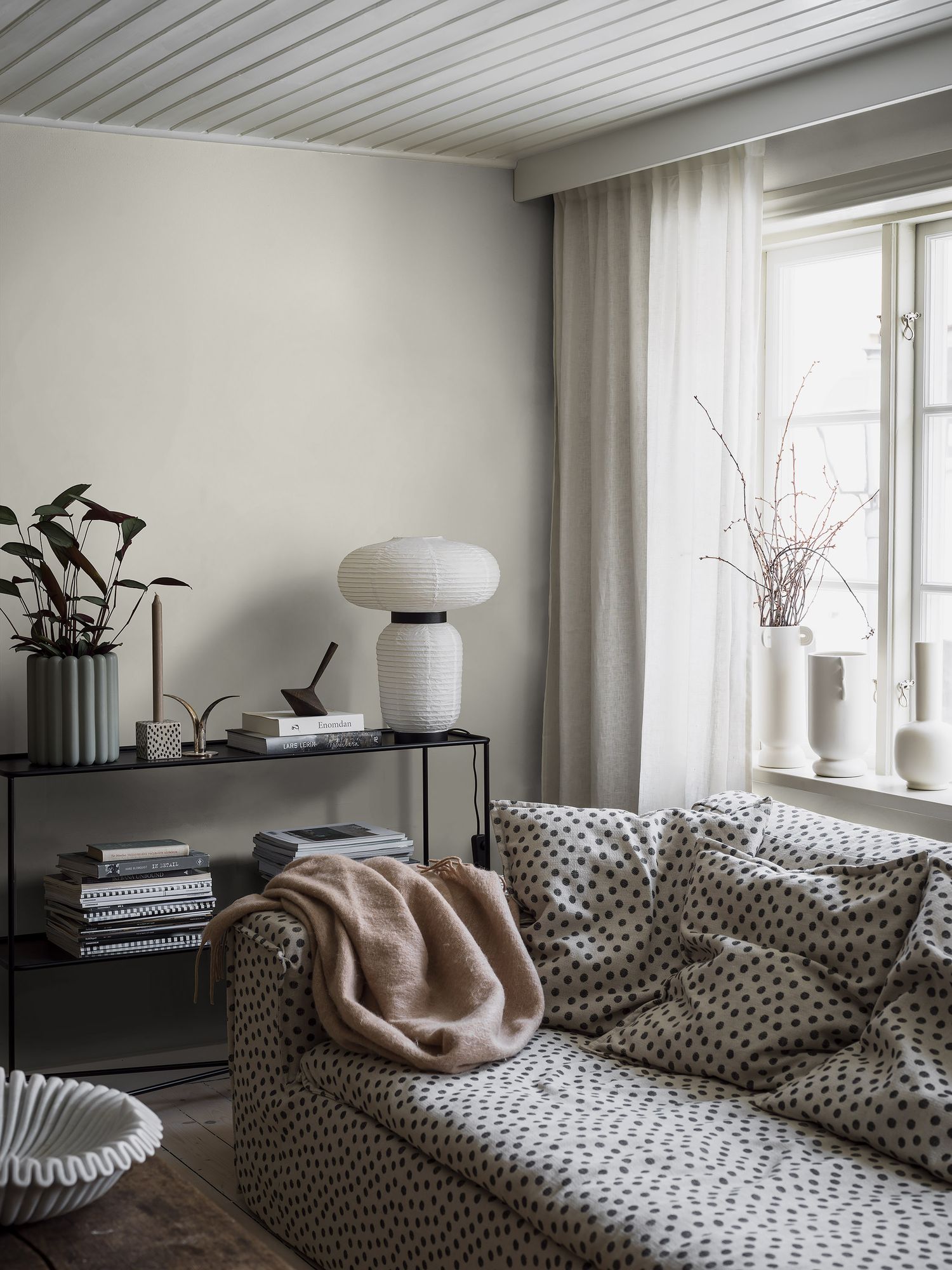 4306 Light Linen Linen Wallpaper by Boråstapeter