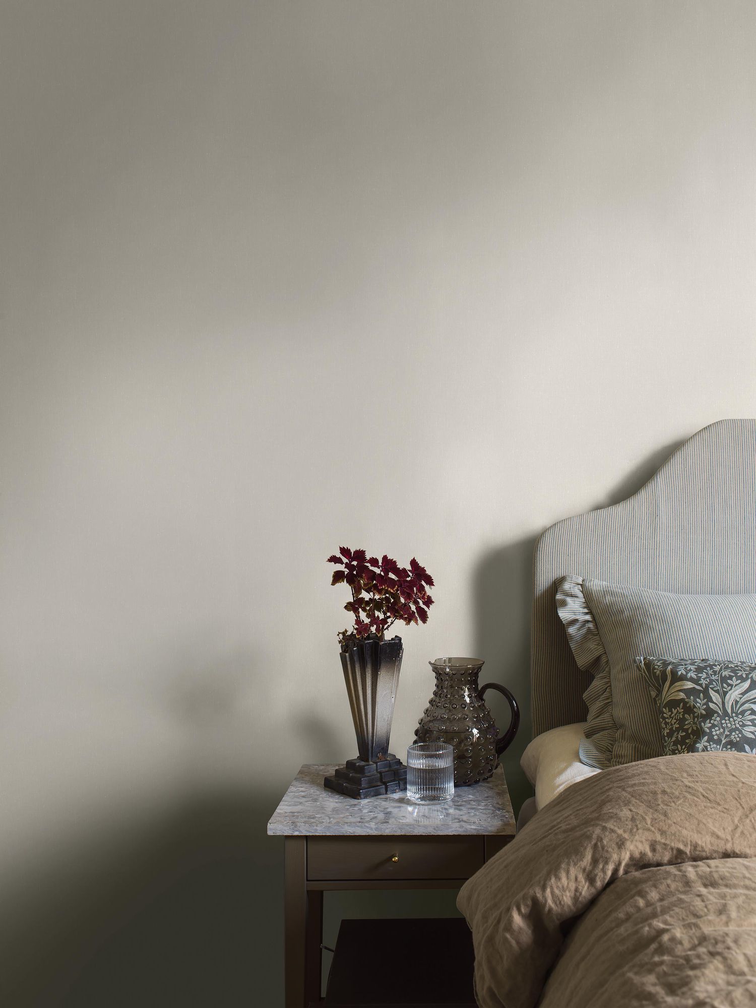 4310 Flax Fiber Linen Wallpaper by Boråstapeter