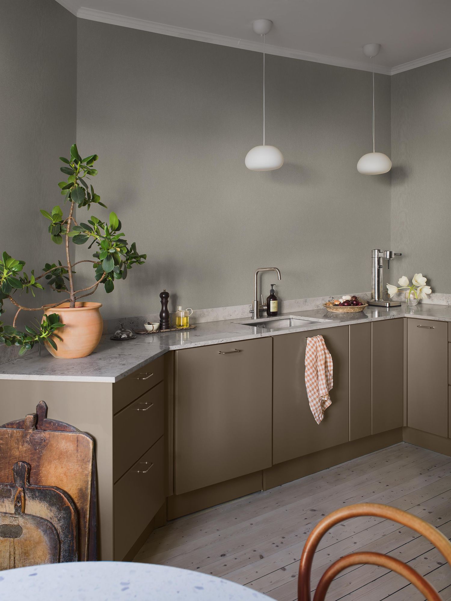4312 Natural Linen Linen Wallpaper by Boråstapeter
