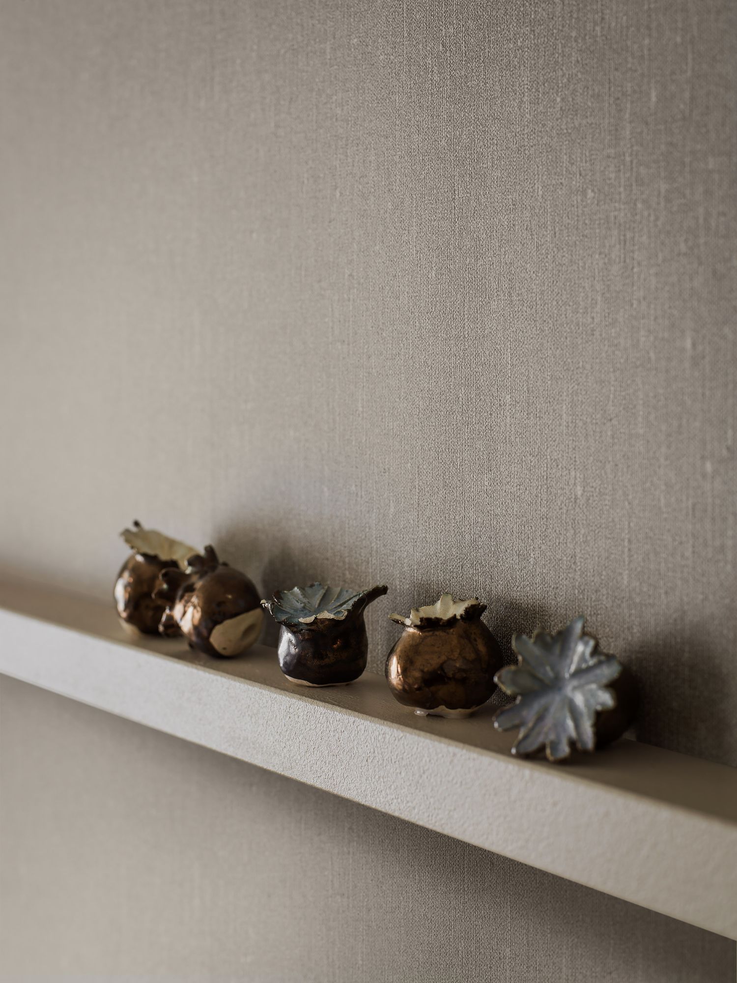 4313 Muscot Linen Linen Wallpaper by Boråstapeter