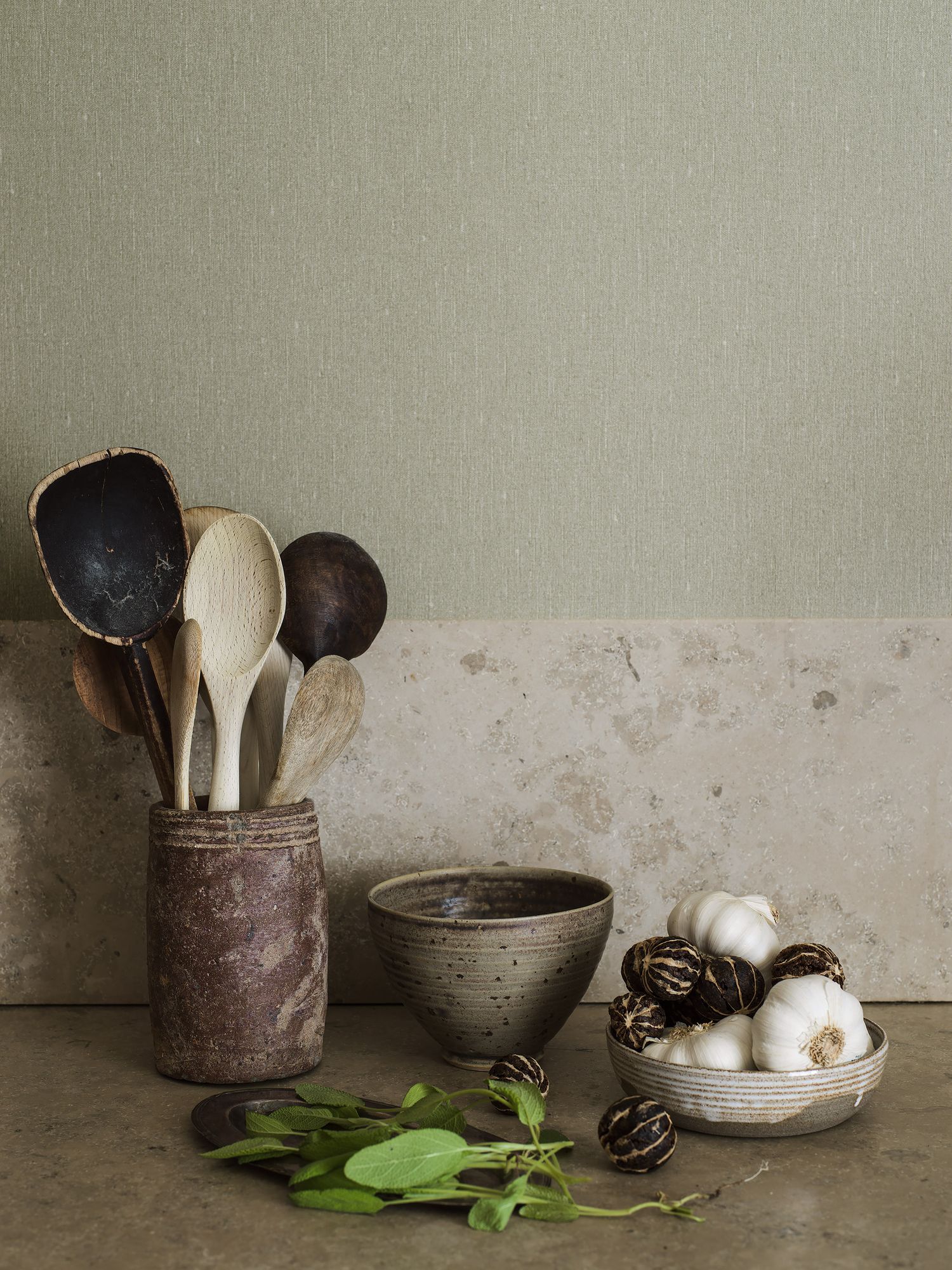 4335 Soft Olive Linen Wallpaper by Boråstapeter
