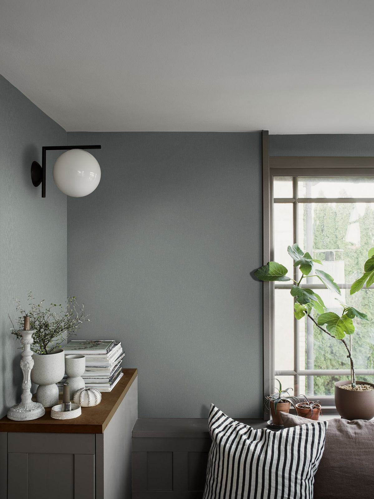 Vintage Blue Linen Wallpaper by Boråstapeter