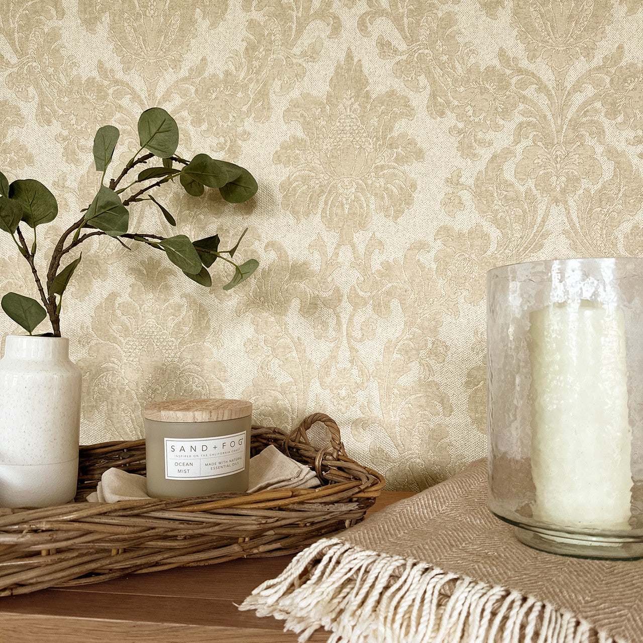 4408 Ciara Damask Cream Wallpaper by Belgravia Zambaiti Parati