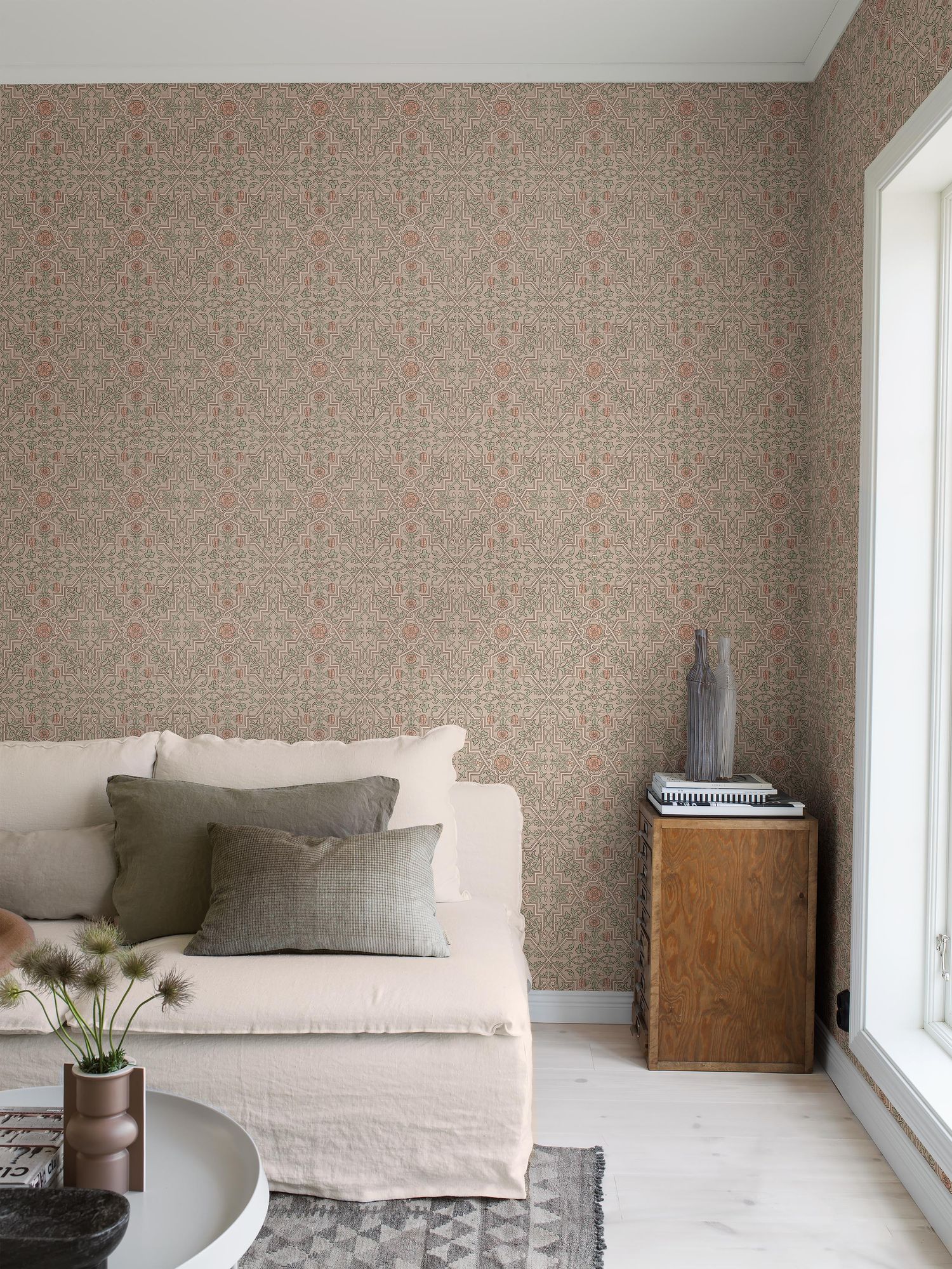 4501 Rosenvinge Icons Wallpaper by Boråstapeter
