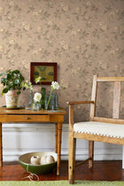 4520 Blomslinga Brown Anno Wallpaper by Boråstapeter