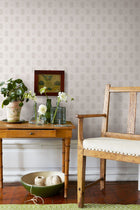 4526 Pigkammaren White and Grey Anno Wallpaper by Boråstapeter